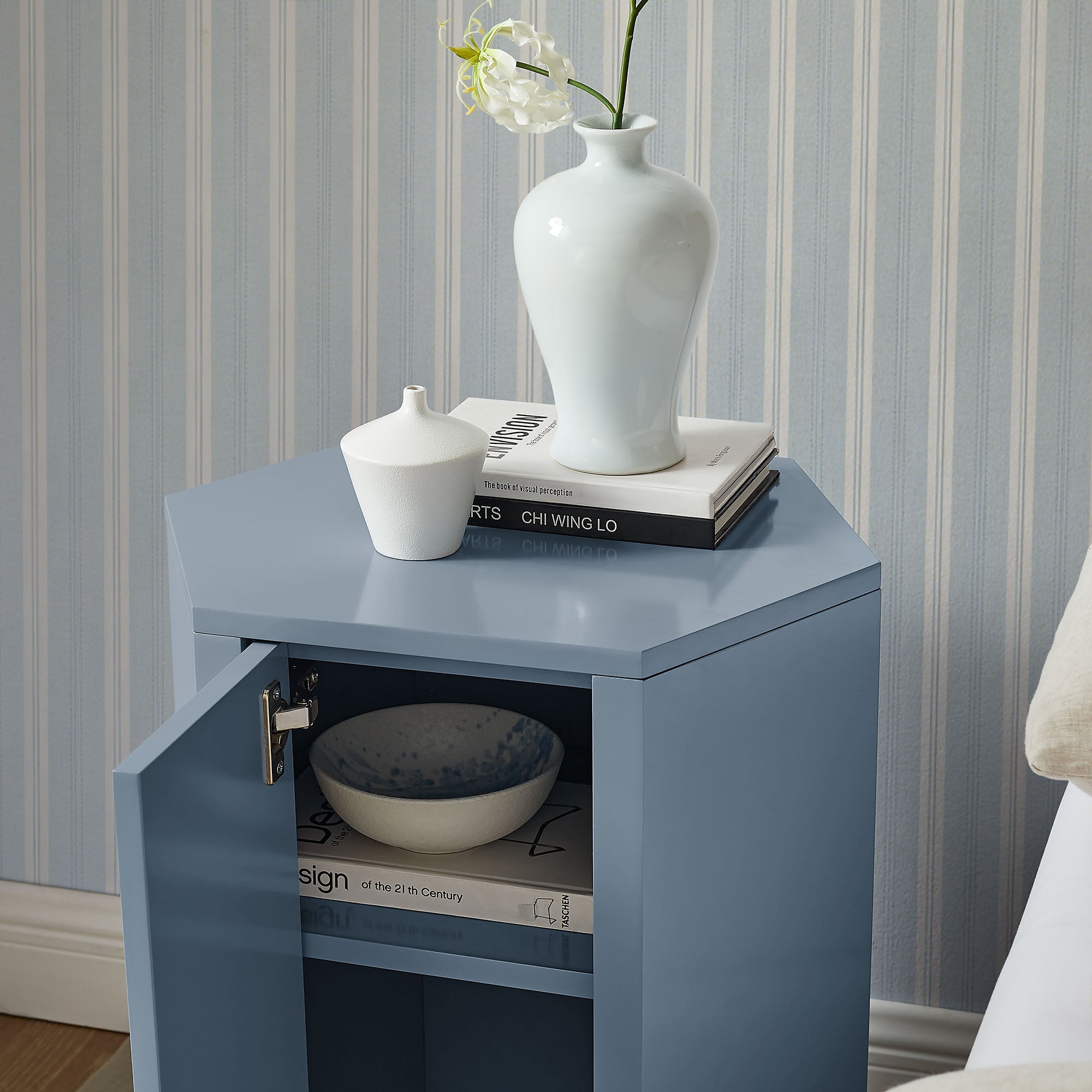 Modway Kade Faceted Semi-Gloss Side Table MOD-7342