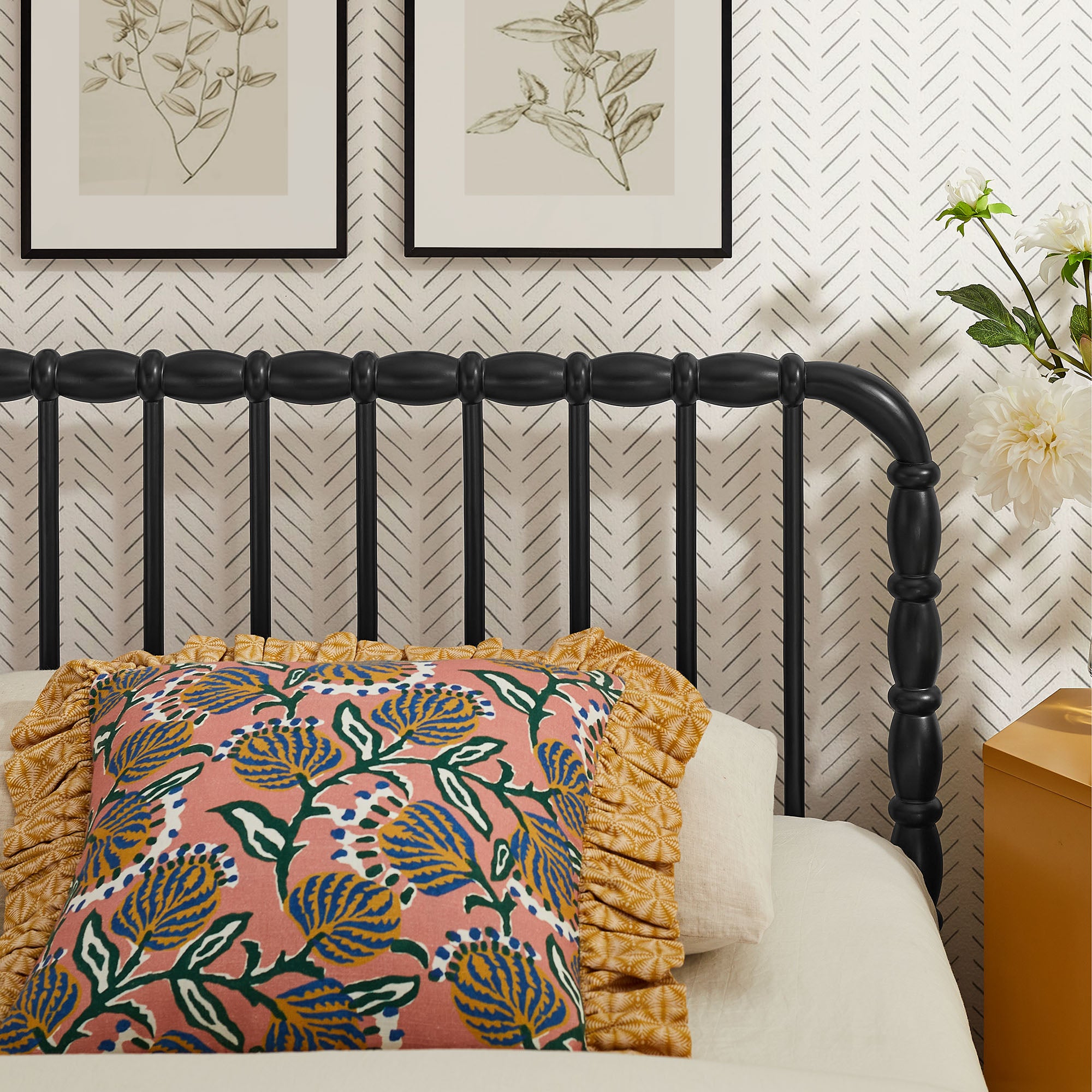 Modway Arlette Twin Size Wood Spindle Bed Frame MOD-7359