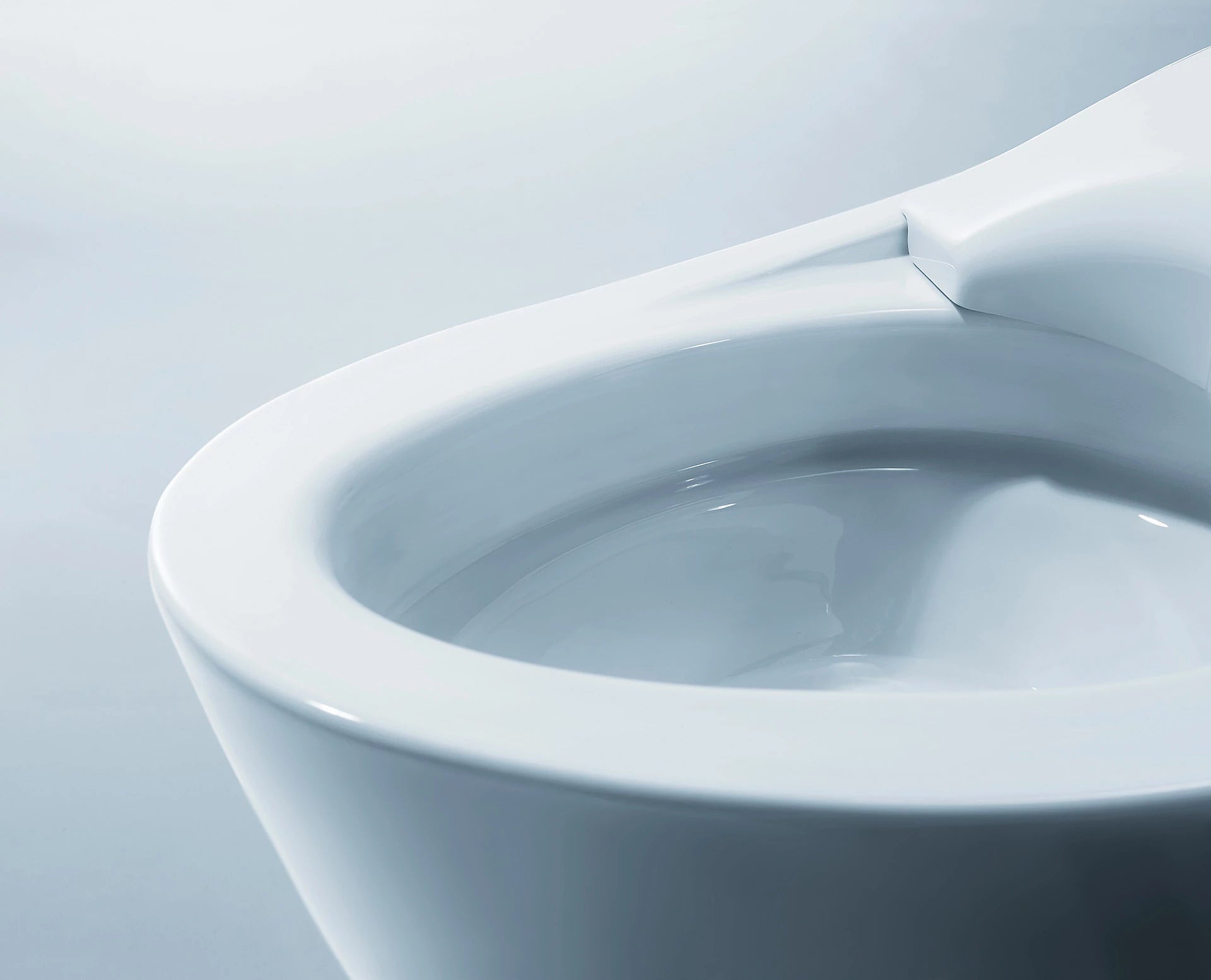 NEOREST® NX1 Dual Flush Toilet - 1.0 GPF & 0.8 GPF