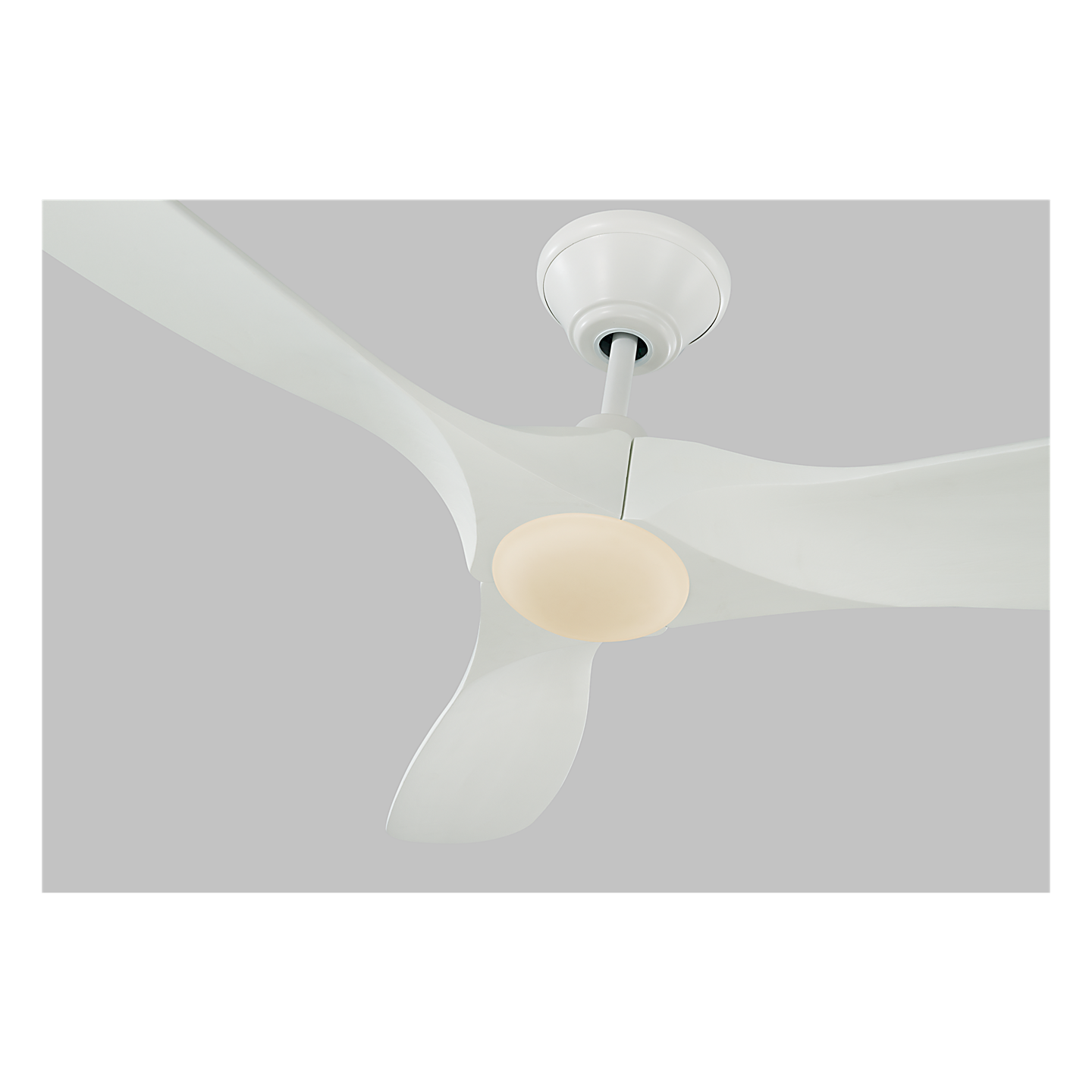 Visual Comfort Maverick 52" LED Ceiling Fan with Remote – Damp Rated Indoor/Outdoor