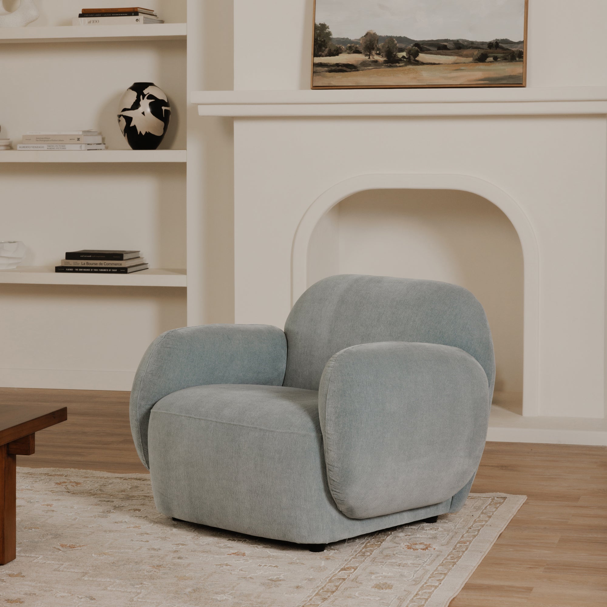 Moes Hazel Lounge Chair Light Blue OA-1043-45