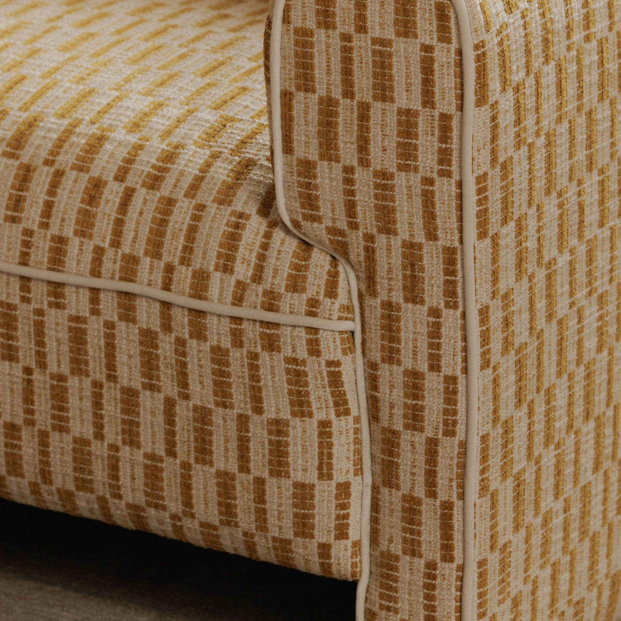 Moes Leo Accent Chair Chartreuse OA-1059-08