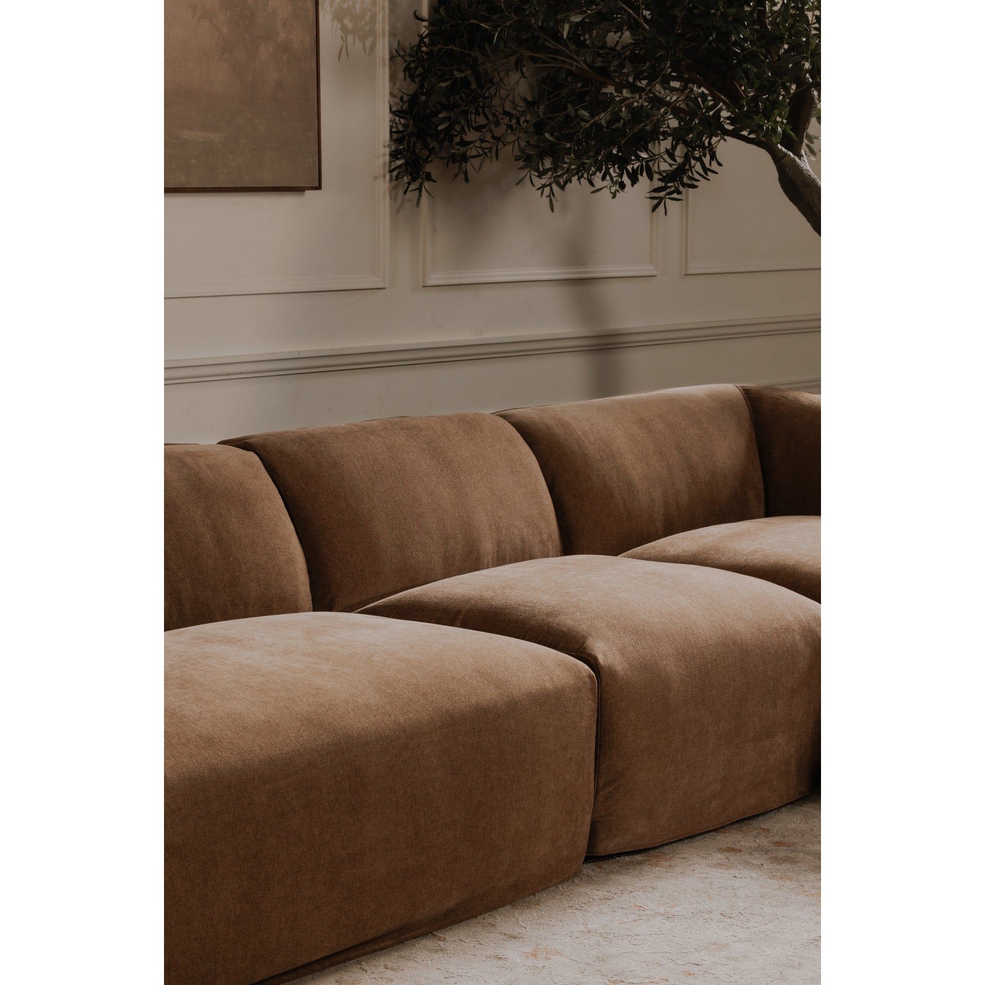 Moes Isla Right Arm Facing Chaise Mocha OA-1084-03