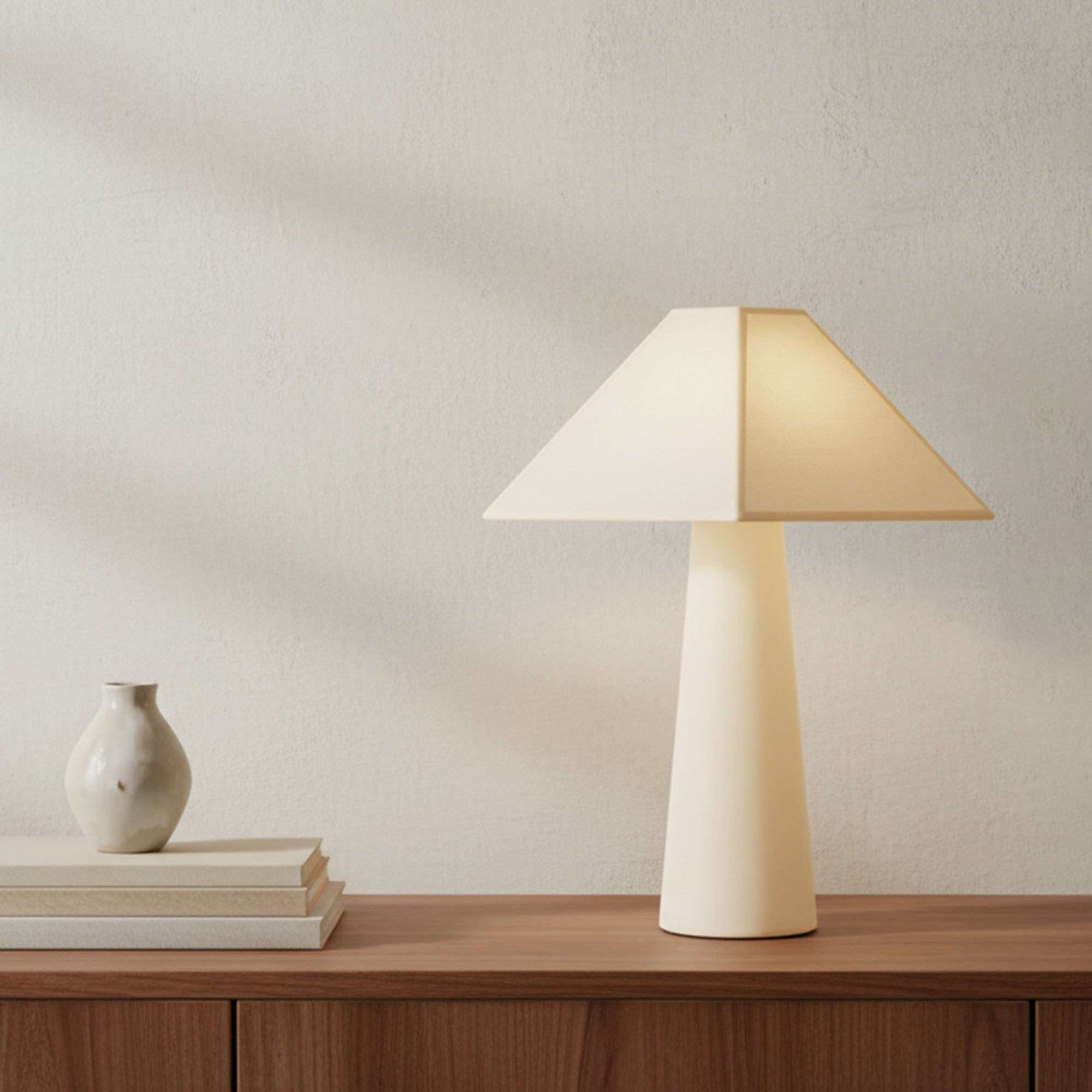 Moes Gigi Table Lamp Cream OD-1032-05