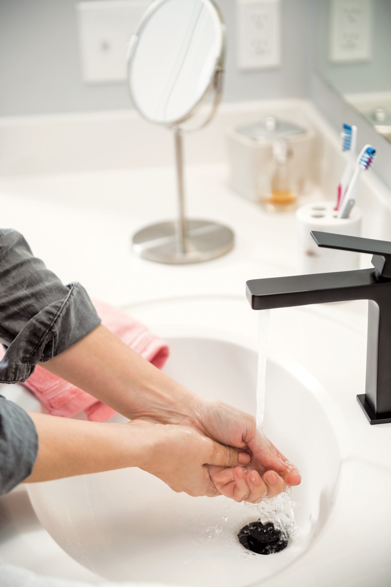 Peerless Xander® Single-Handle High-Arc Lavatory Faucet