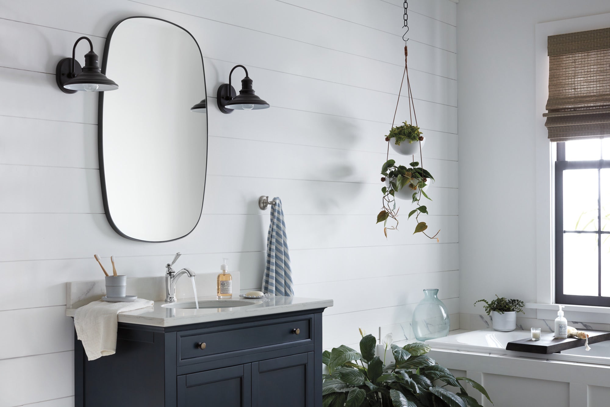 Peerless Elmhurst® Single-Handle Bath Faucet