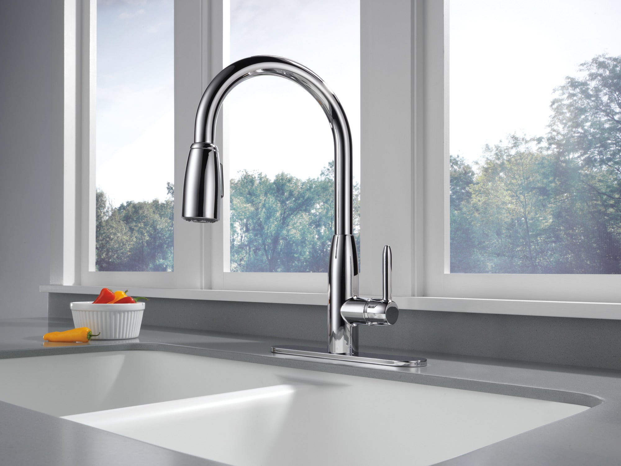 Peerless Core Single Handle Kitchen Pull-Down
