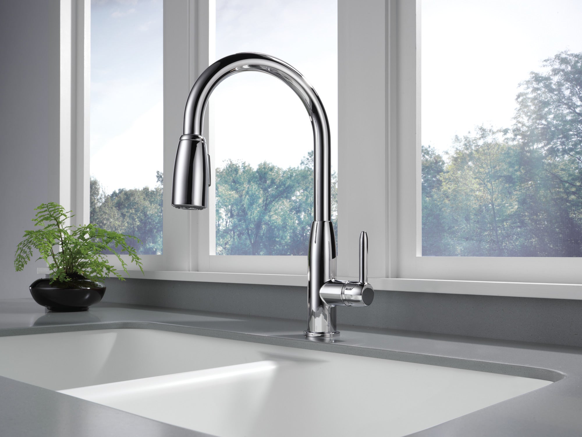 Peerless Core Single Handle Kitchen Pull-Down