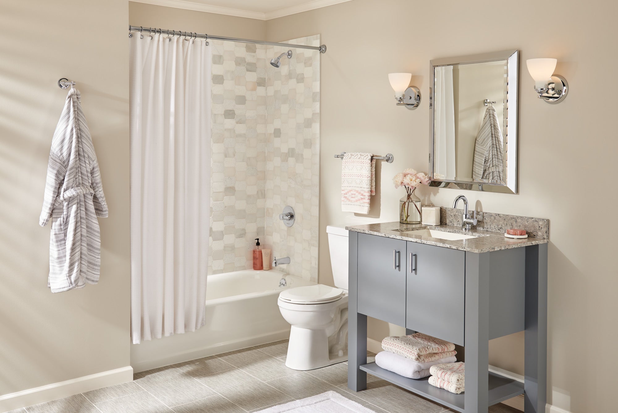 Peerless Precept® Single Handle Centerset Bathroom Faucet