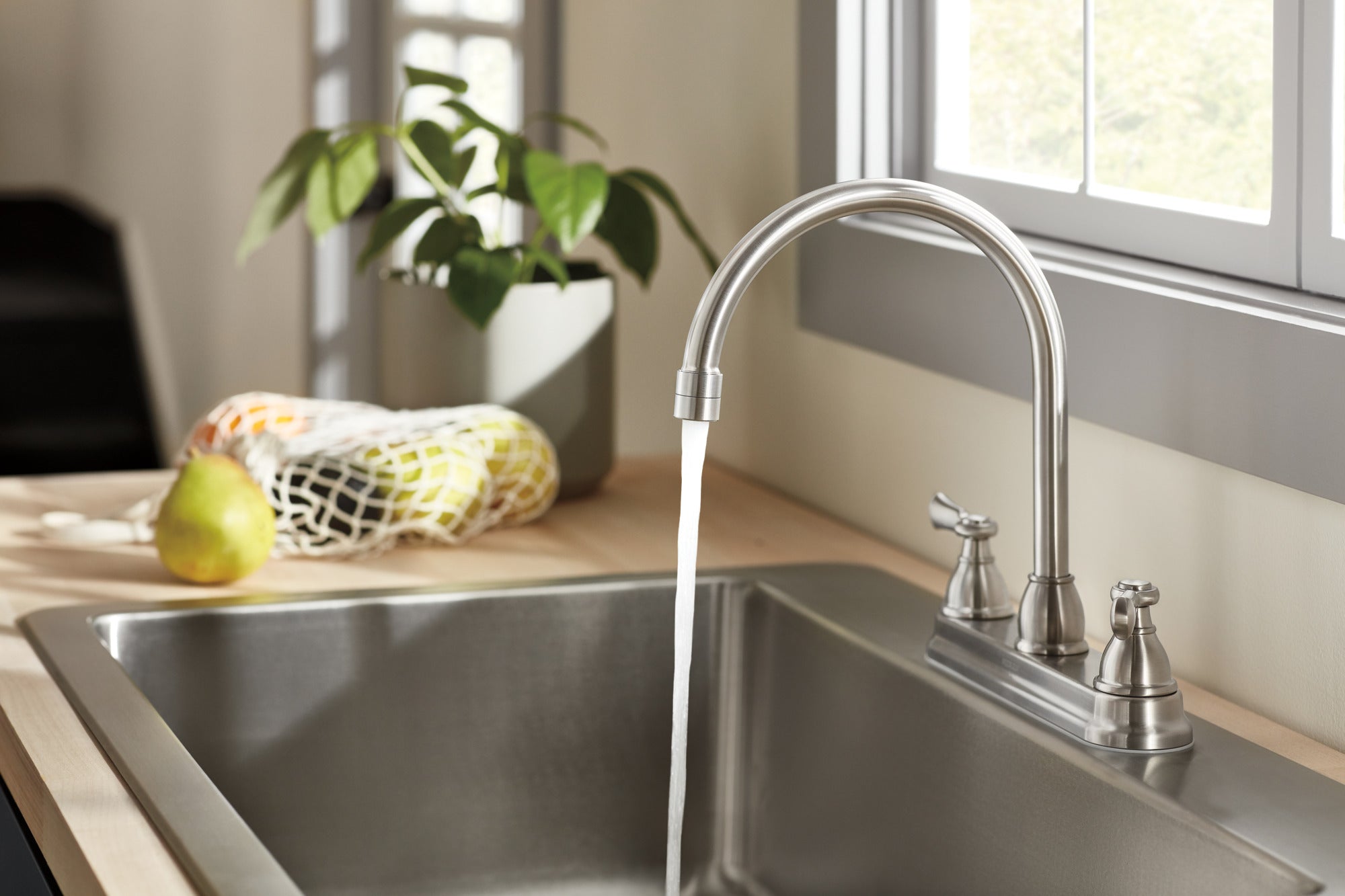Peerless Elmhurst® Two-Handle Kitchen Faucet with Twist Aerator
