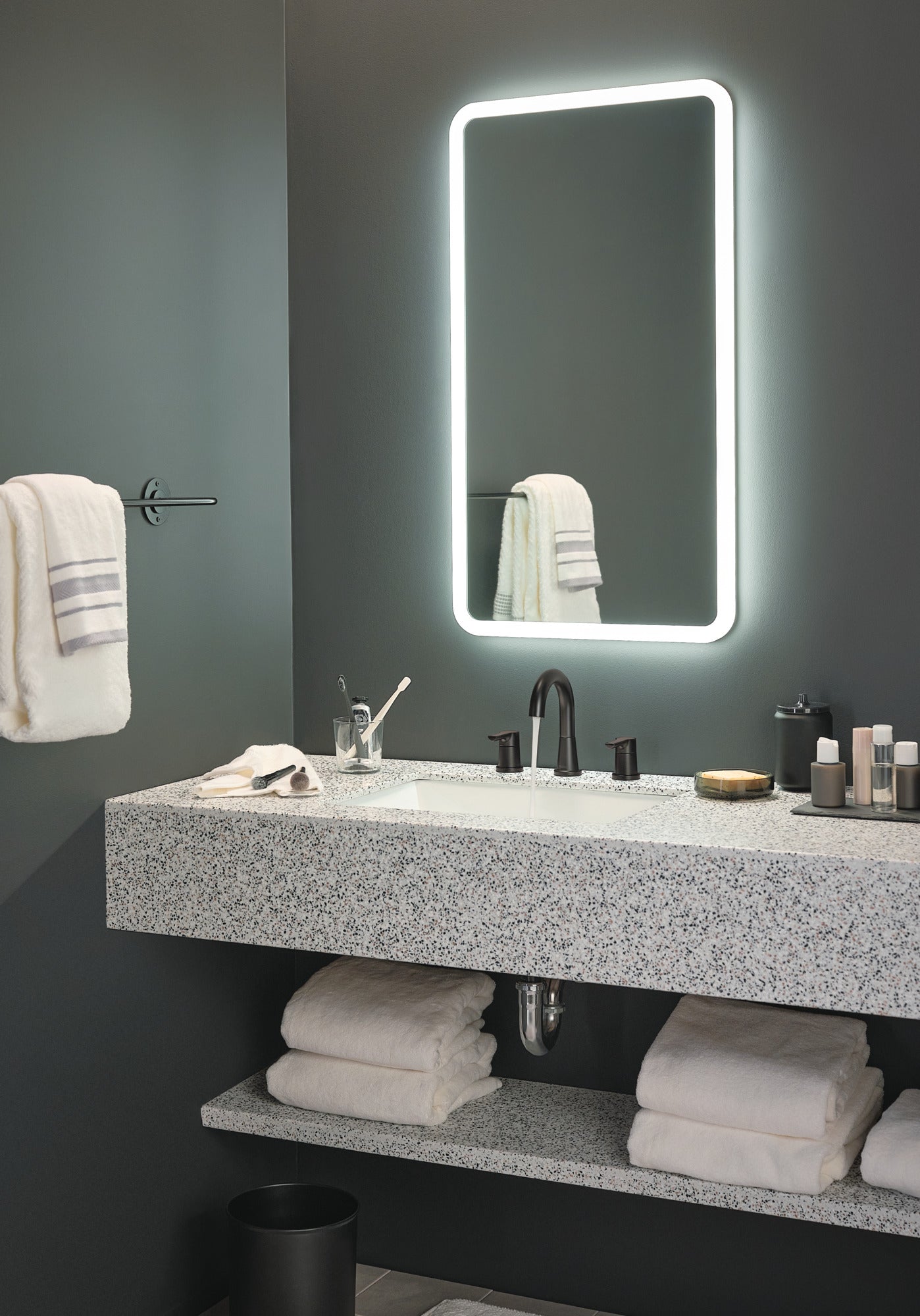 Peerless Flute™ Two Handle Widespread Lavatory Faucet