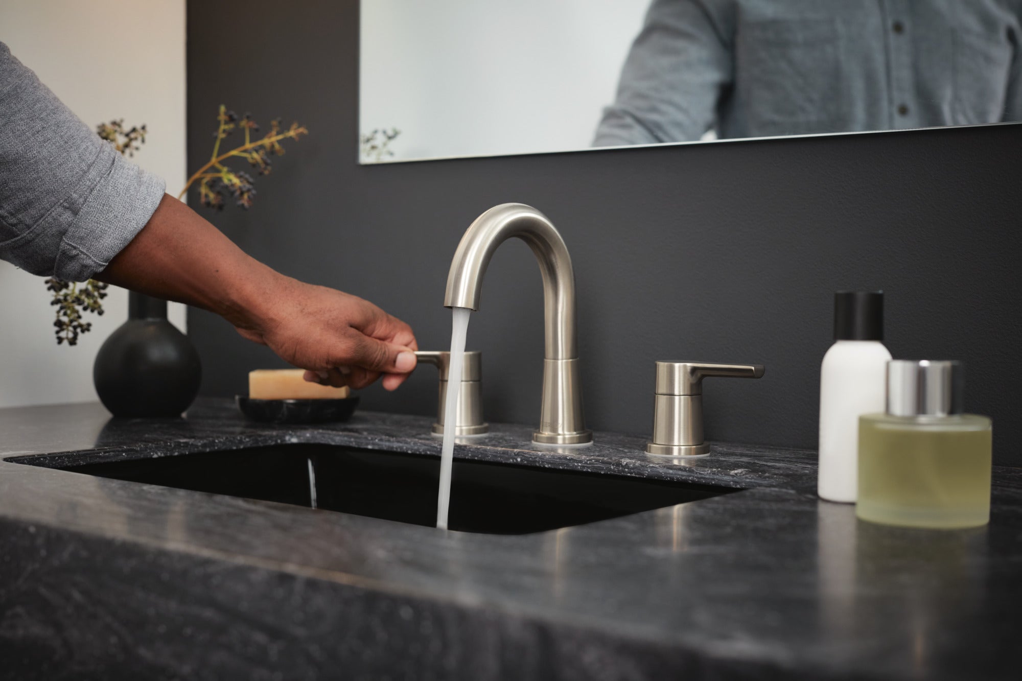 Peerless Flute™ Two Handle Widespread Lavatory Faucet