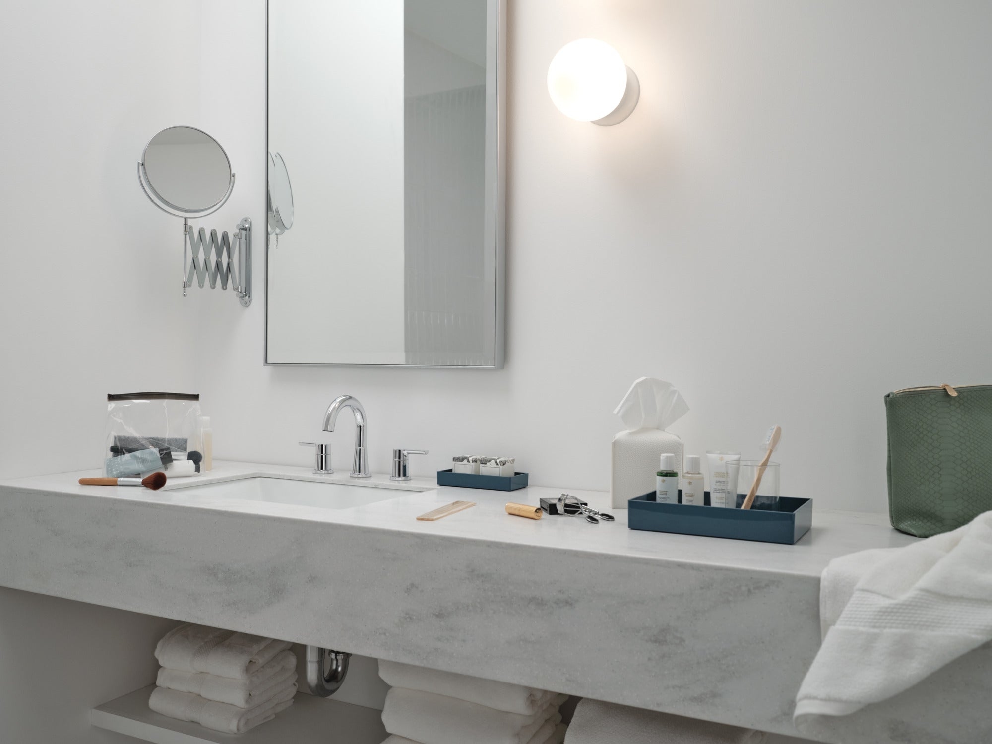 Peerless Flute™ Two Handle Widespread Lavatory Faucet