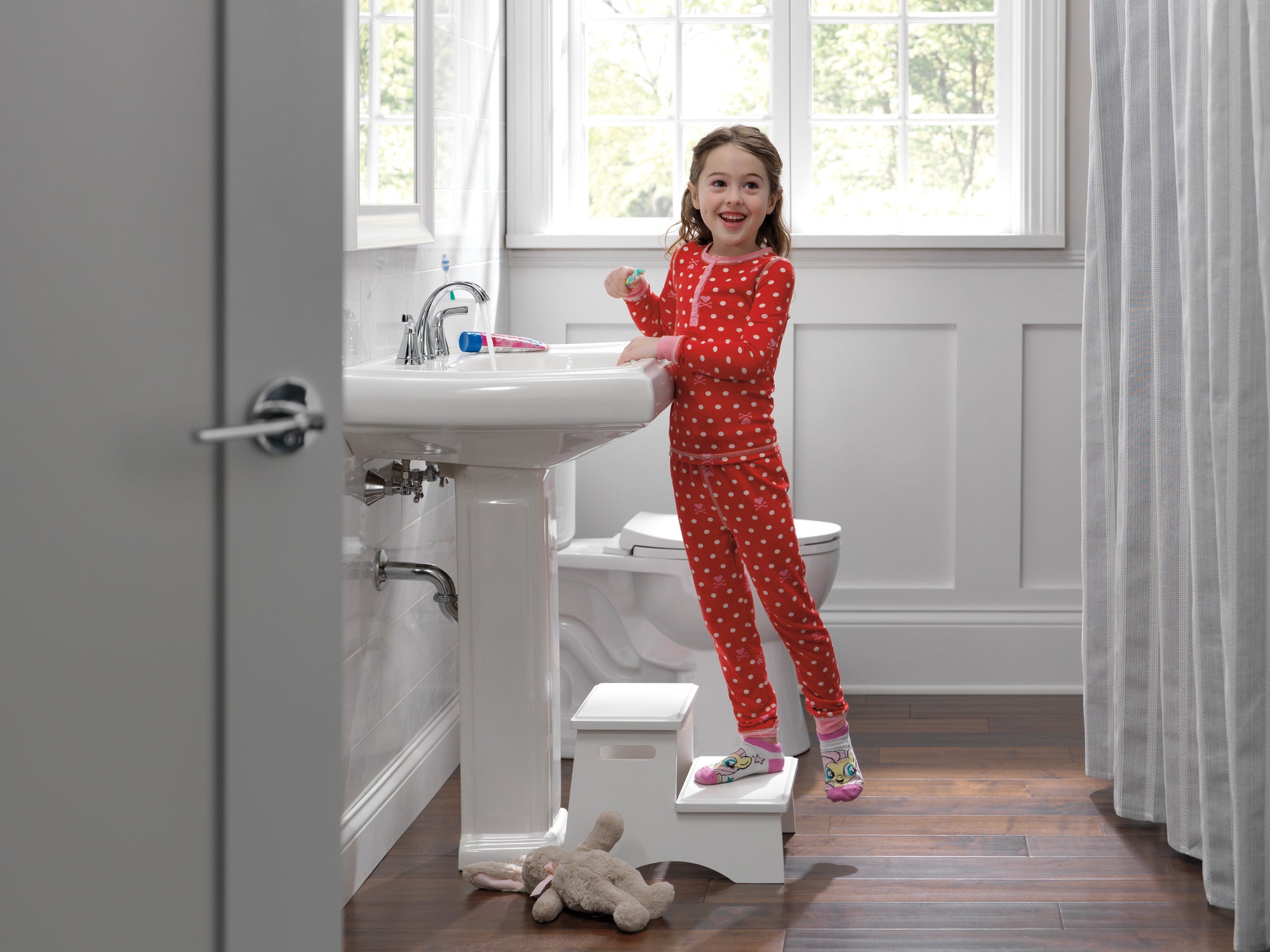 Peerless Parkwood® Two Handle Widespread Lavatory Faucet