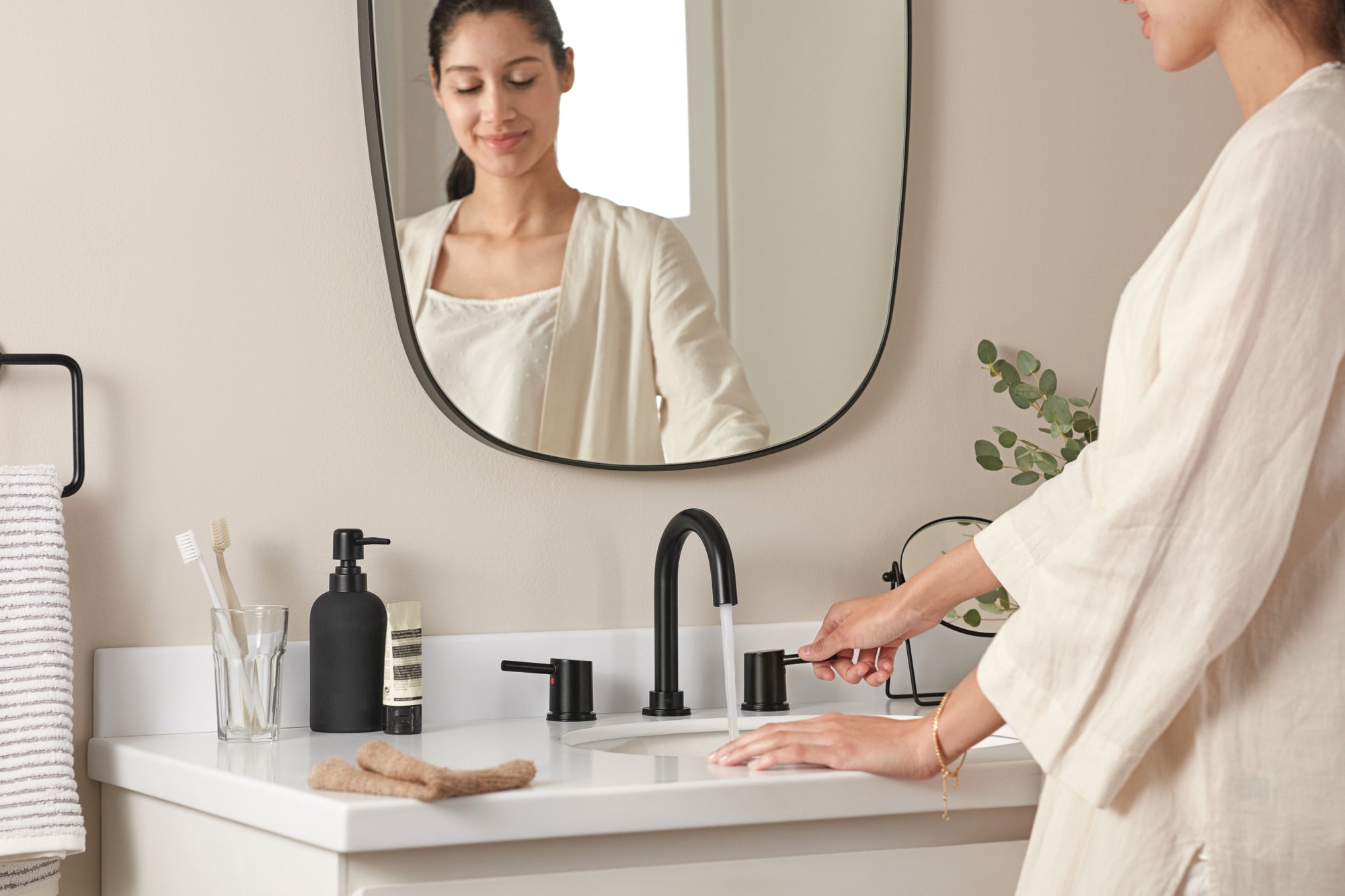 Peerless Precept® Two Handle Widespread Bath Faucet