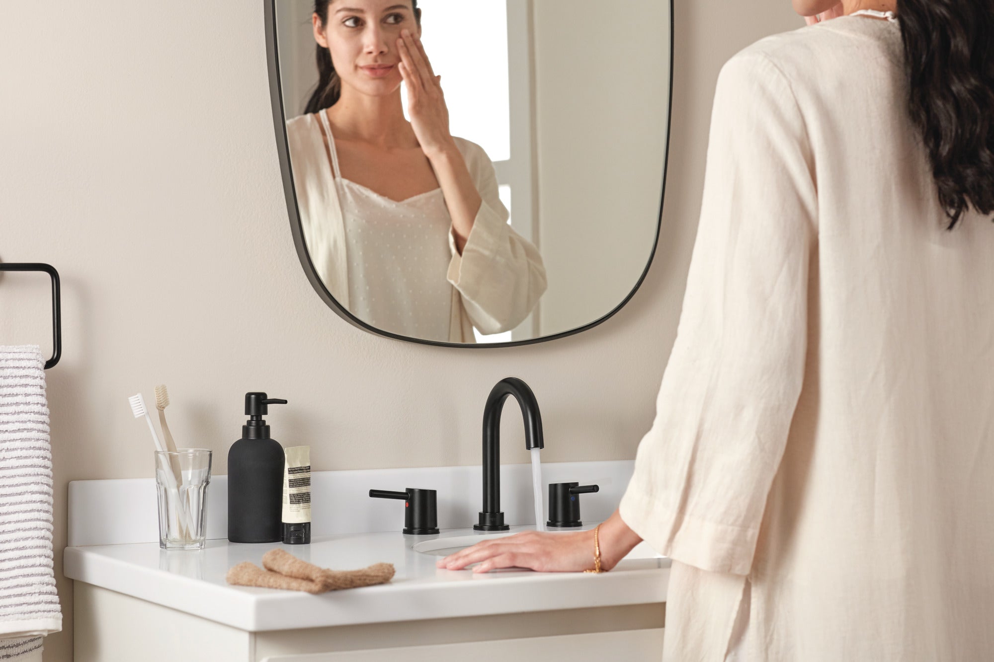 Peerless Precept® Two Handle Widespread Bath Faucet