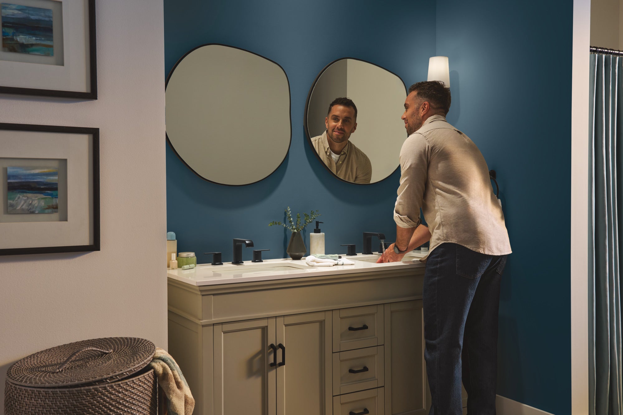 Peerless Ezra® Widespread Curved Spout Lavatory Faucet 