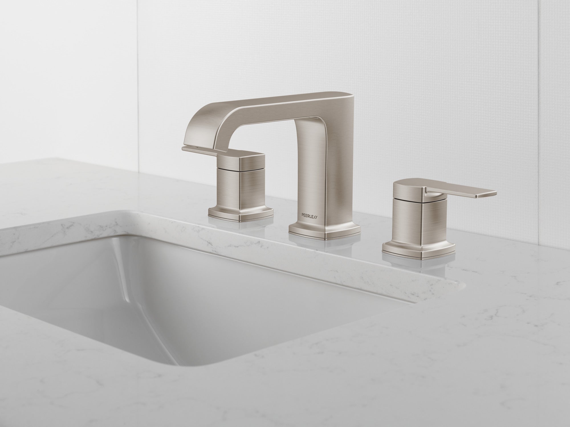 Peerless Ezra® Widespread Curved Spout Lavatory Faucet 