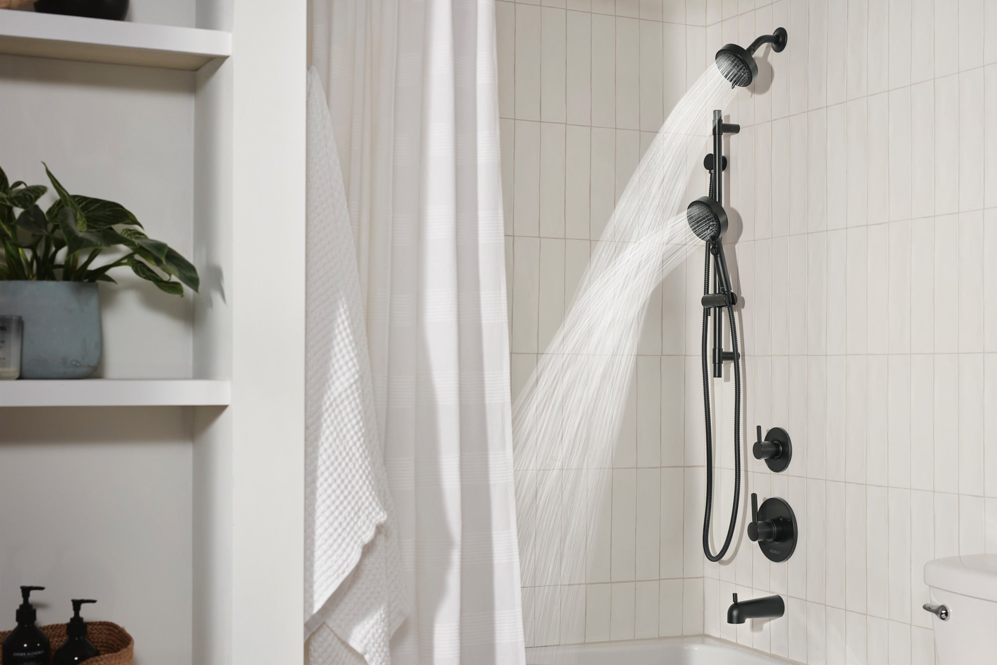 Peerless Precept® 3-setting diverter trim