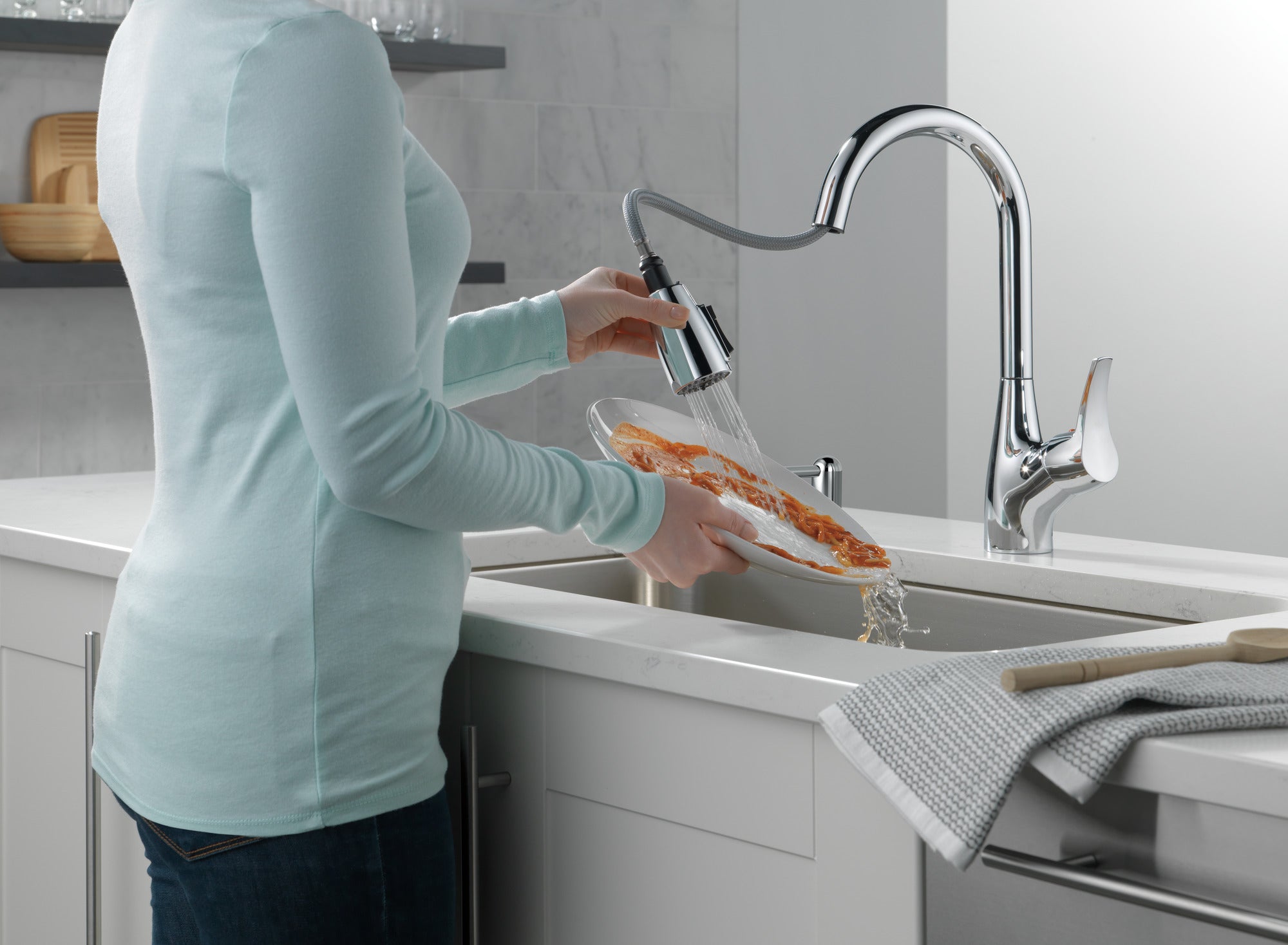 Peerless Retail Channel Product Single Handle Pull-Down Kitchen Faucet