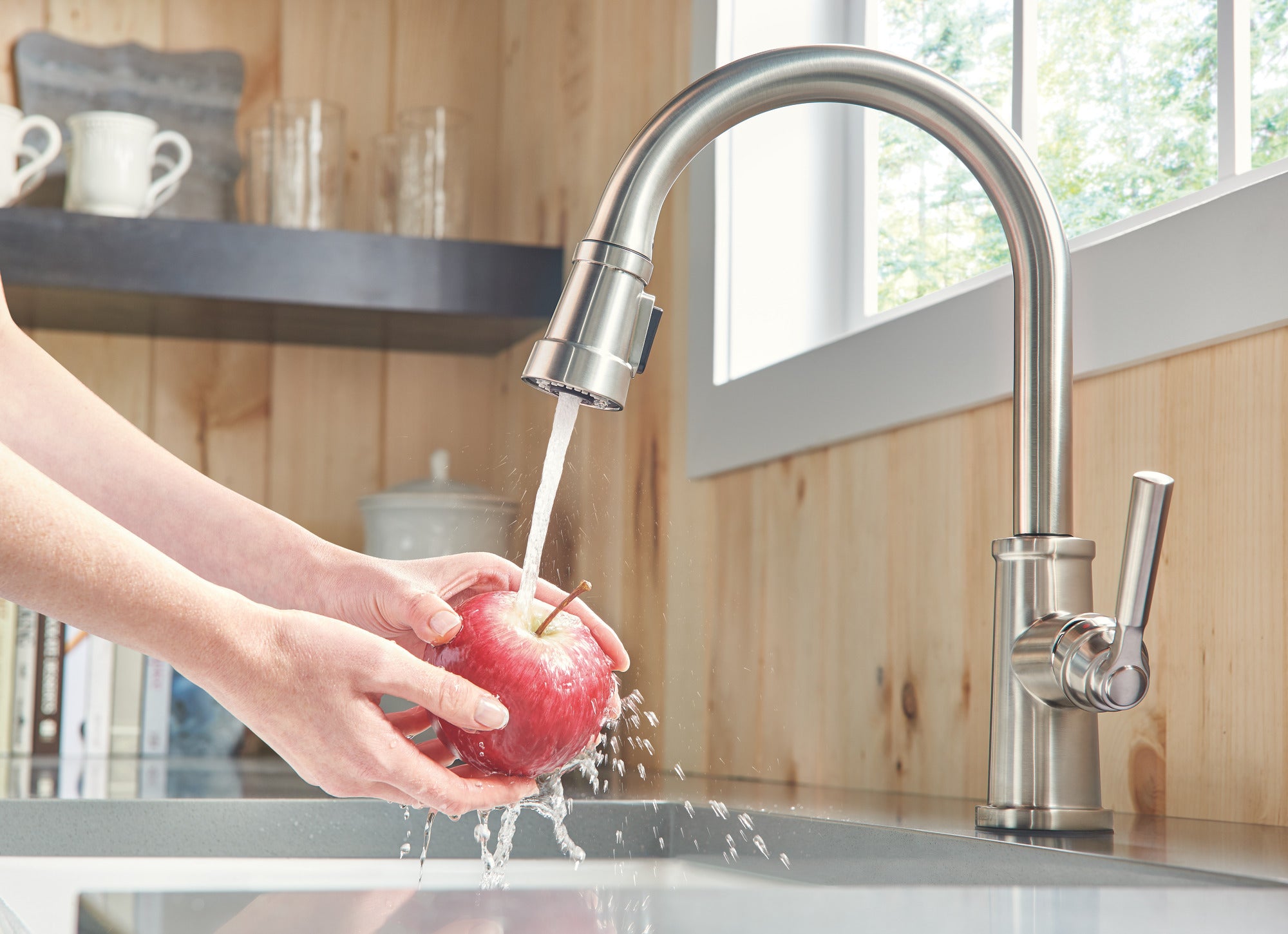 Peerless Westchester® Single-Handle Pull-Down Kitchen Faucet
