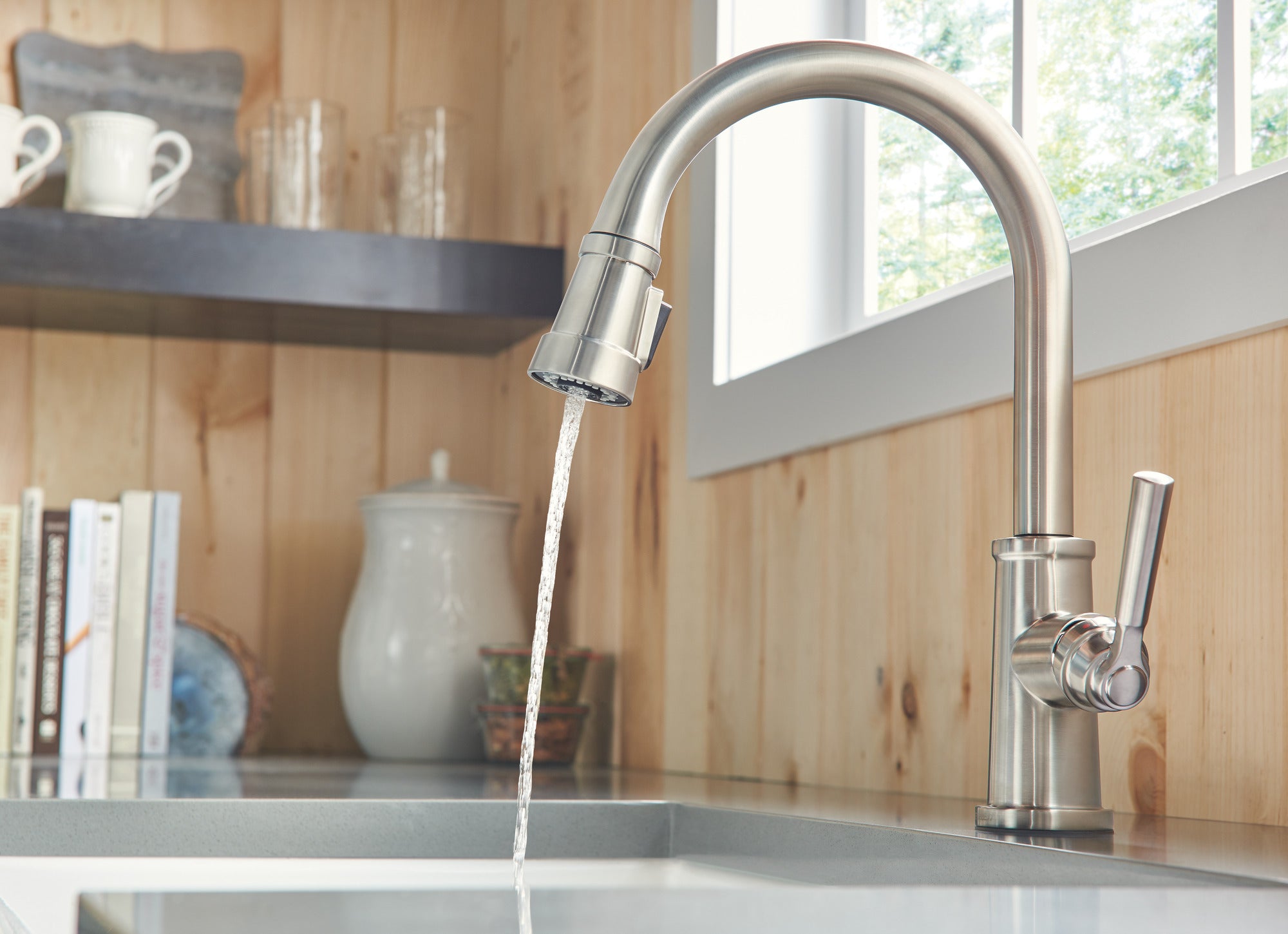 Peerless Westchester® Single-Handle Pull-Down Kitchen Faucet