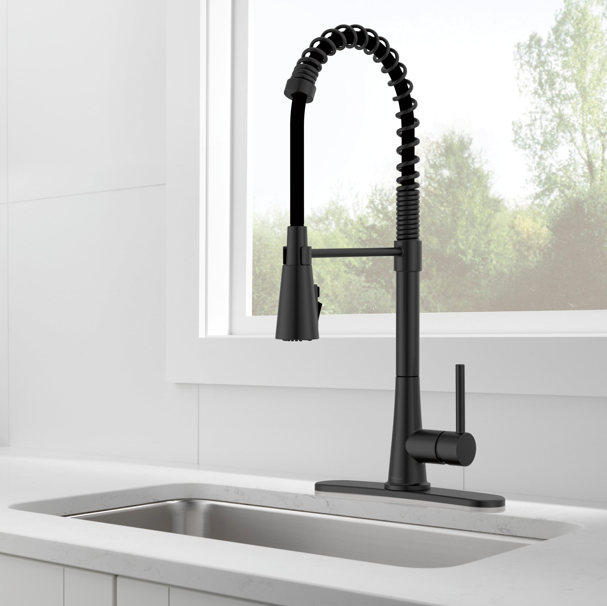 Peerless Precept® Single-Handle Commercial Style Kitchen Faucet