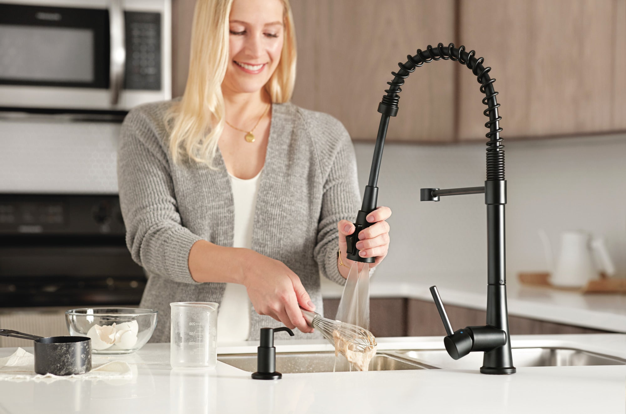 Peerless Precept® Single-Handle Commercial Style Kitchen Faucet