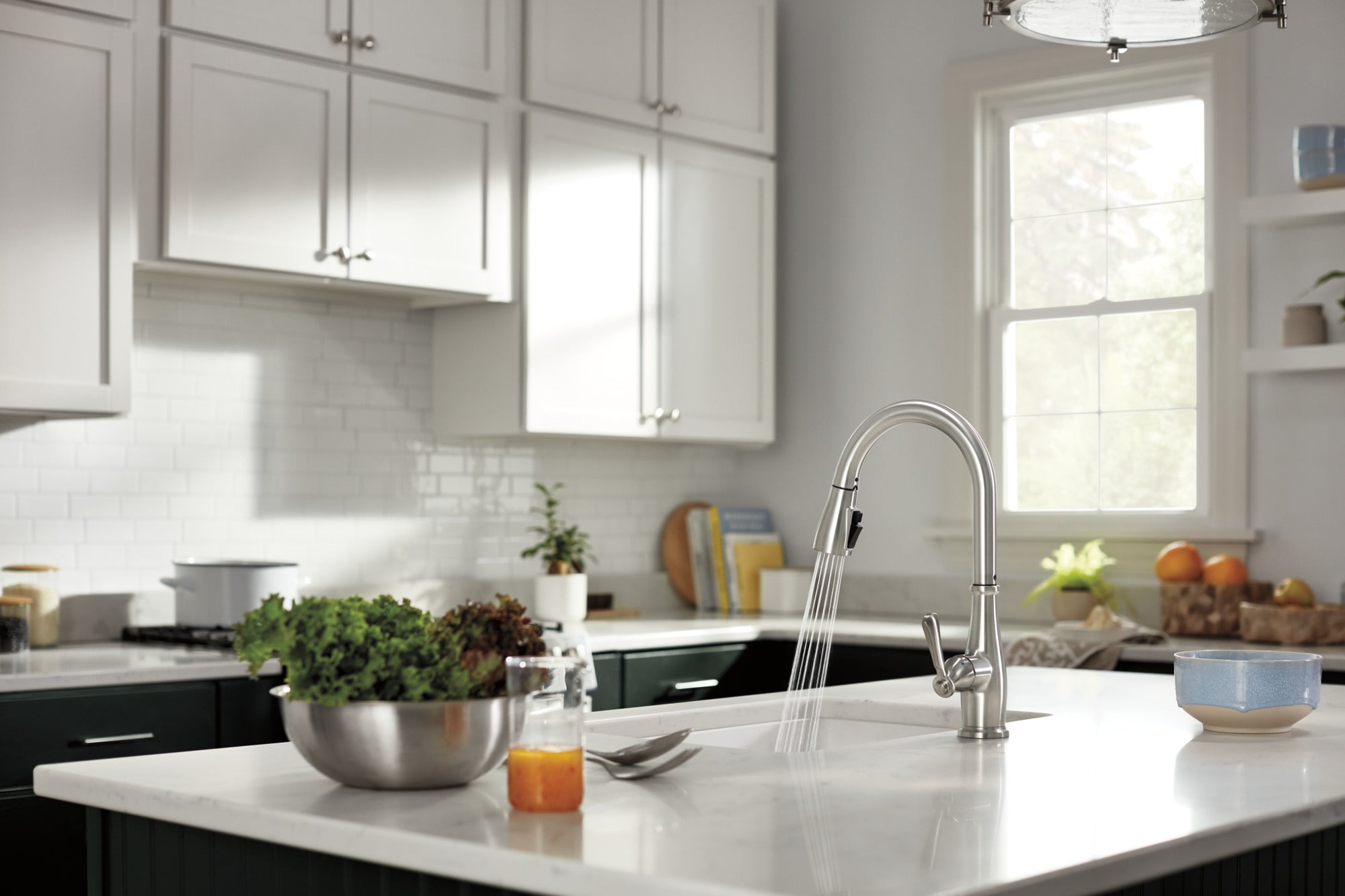 Peerless Elmhurst® Single-Handle Pull-Down Kitchen Faucet