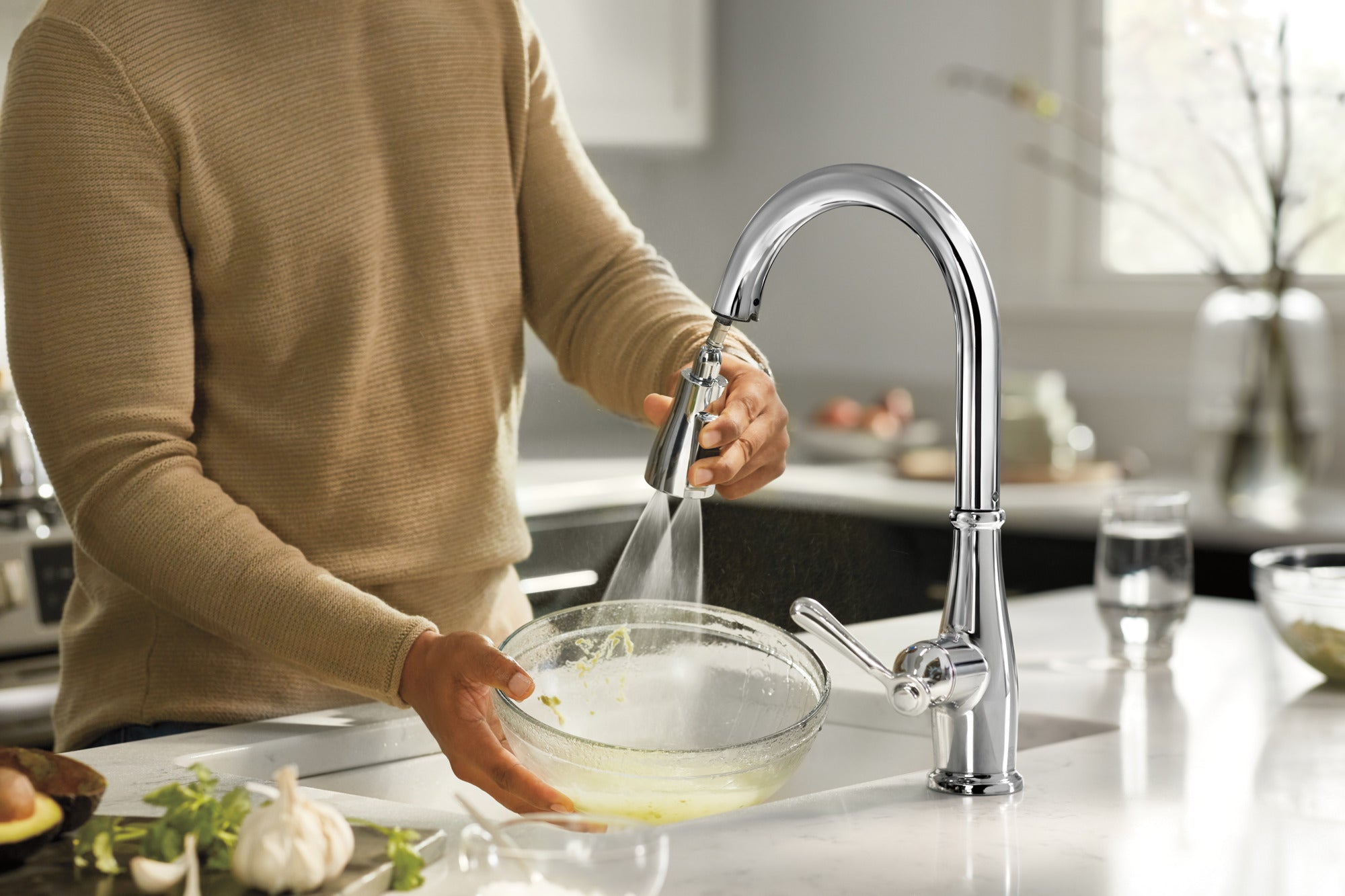 Peerless Elmhurst® Single-Handle Pull-Down Kitchen Faucet