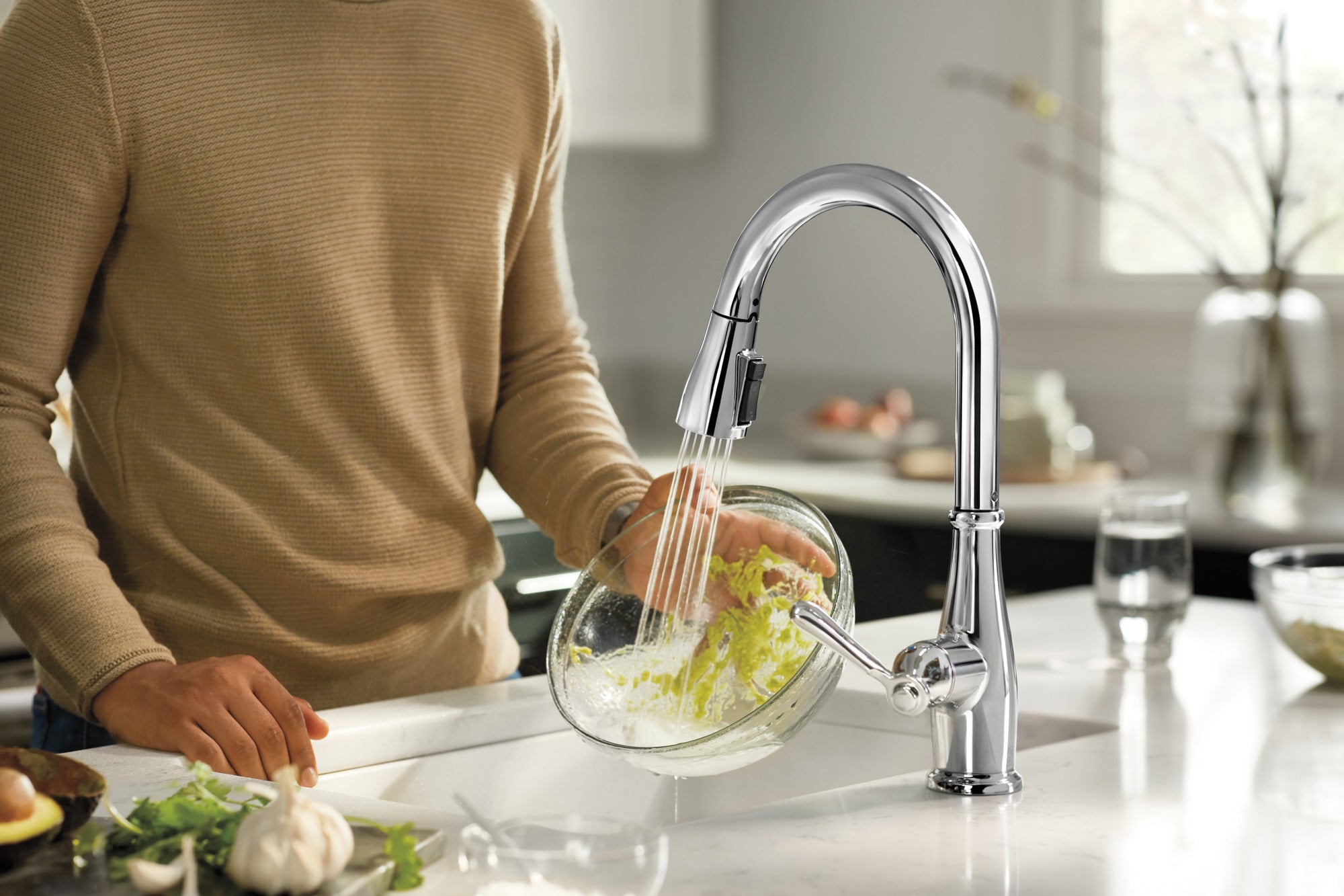 Peerless Elmhurst® Single-Handle Pull-Down Kitchen Faucet