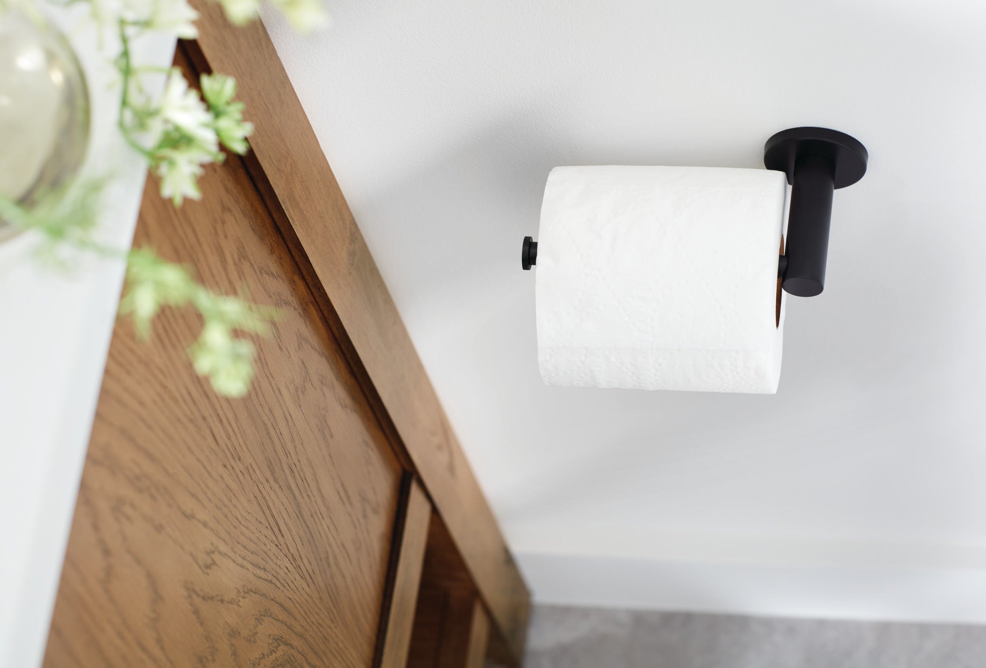 Peerless Precept® Toilet paper holder