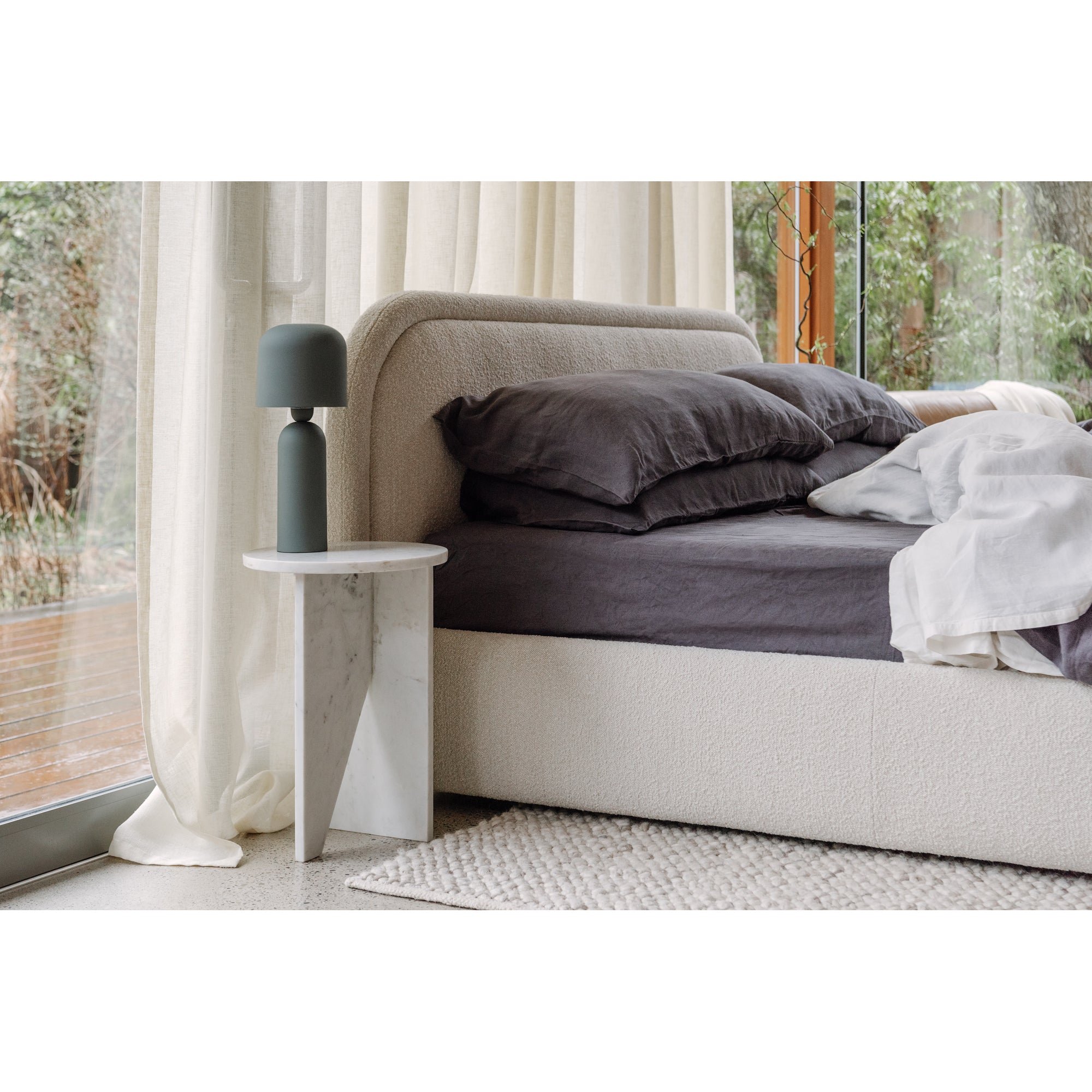 Moes Grace Accent Table White Marble PJ-1021-18