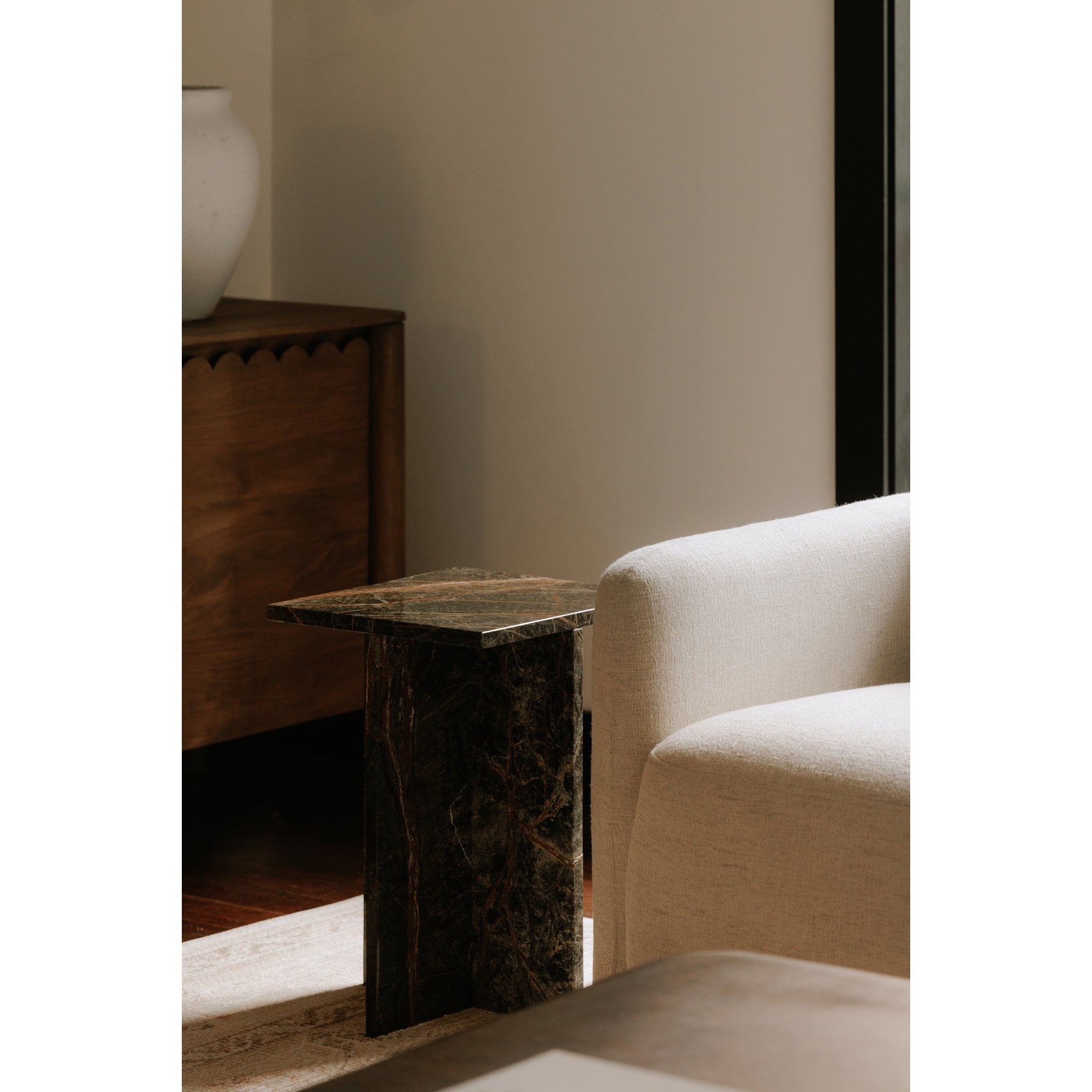 Moes Blair Accent Table Rainforest Green Marble PJ-1024-27
