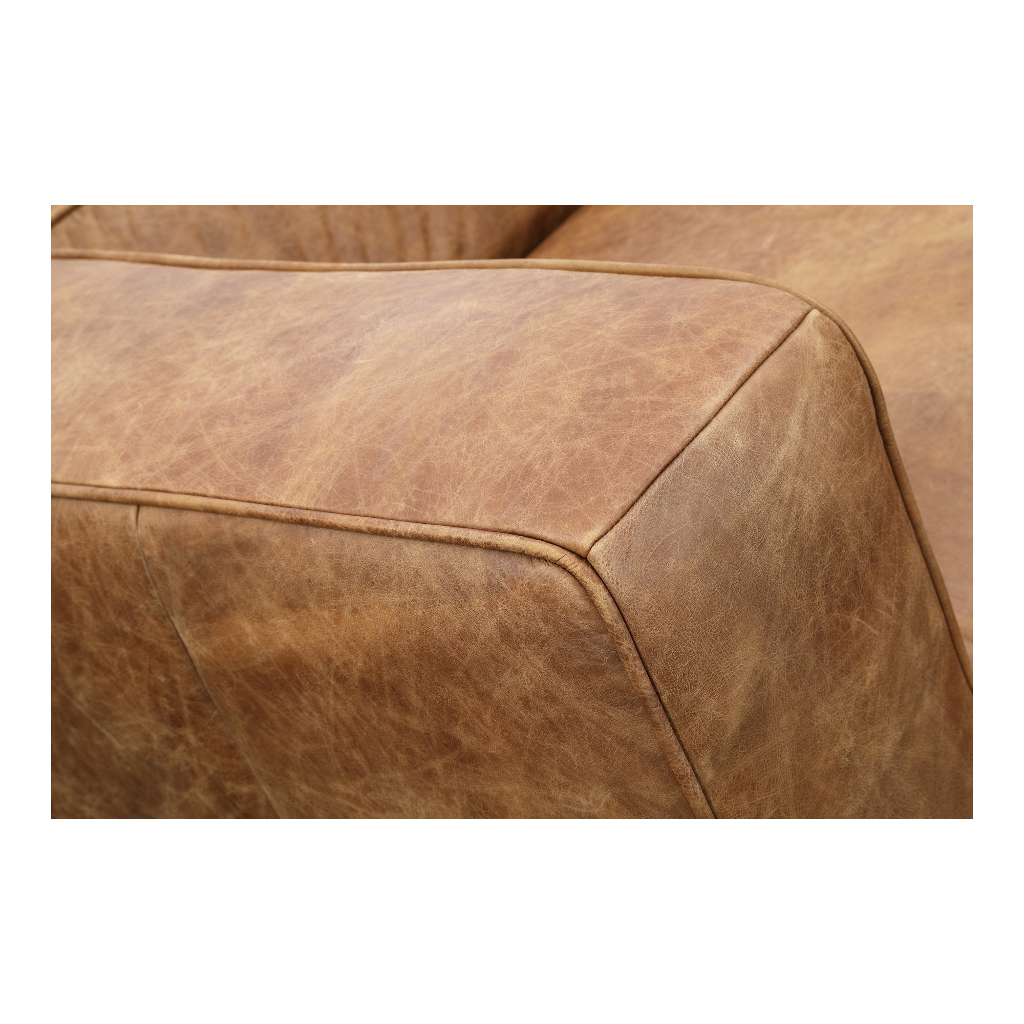 Moes Bolton Sofa Open Road Brown Leather PK-1008-14