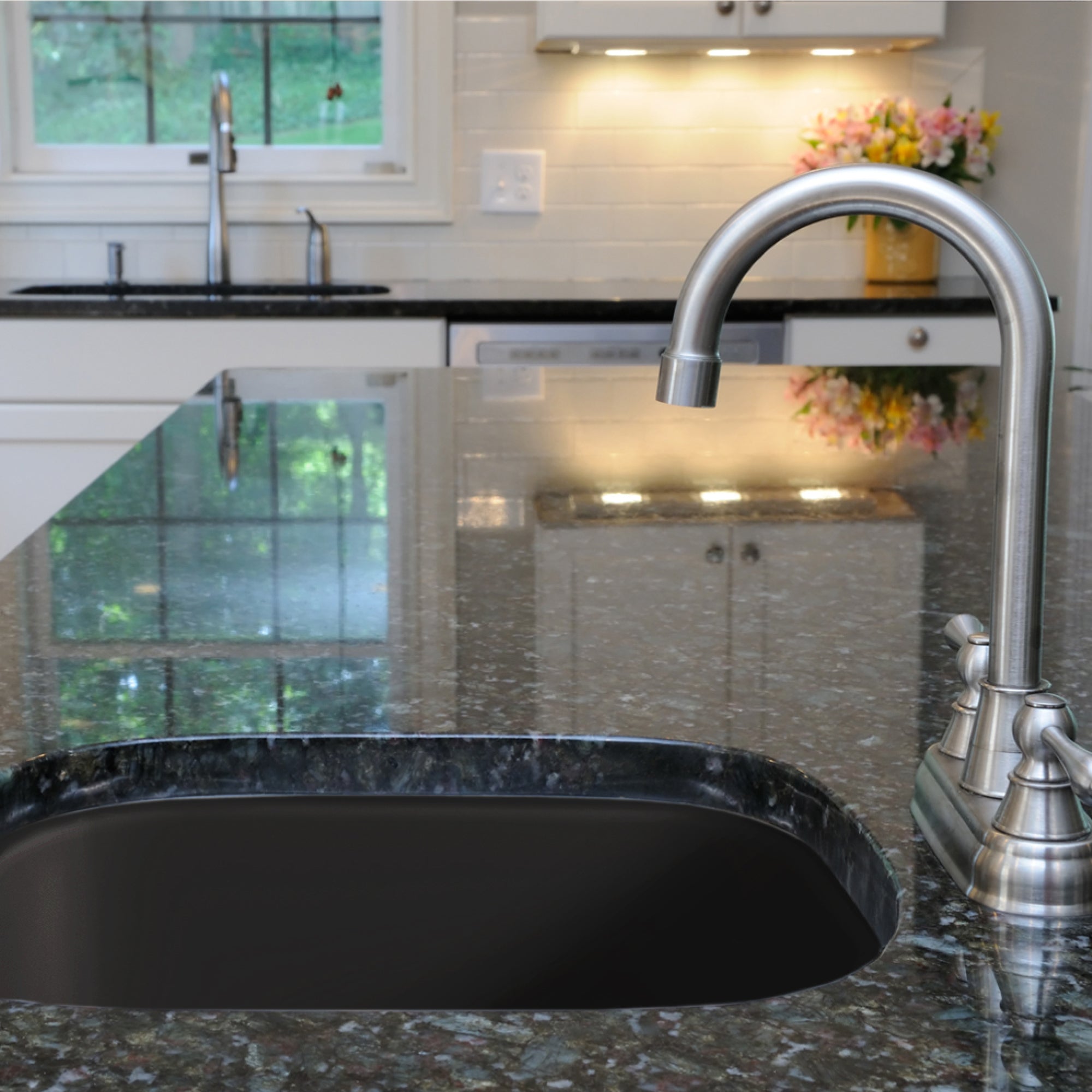 Platus Series 19" Fireclay Square Single Bowl Kitchen Sink
