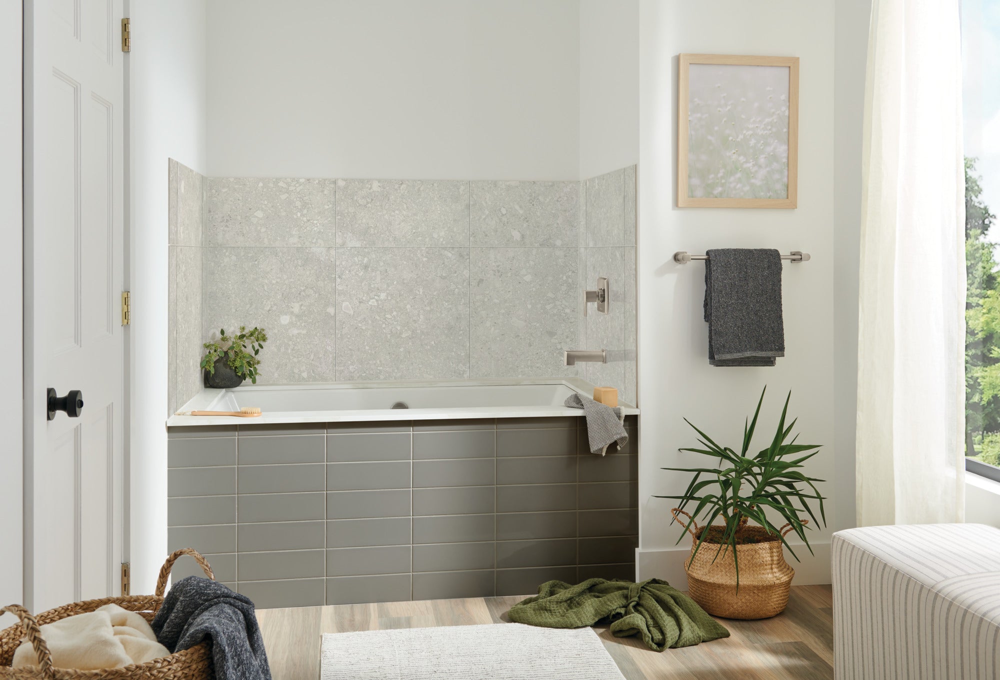 Peerless Ezra® Tub Only Trim Kit