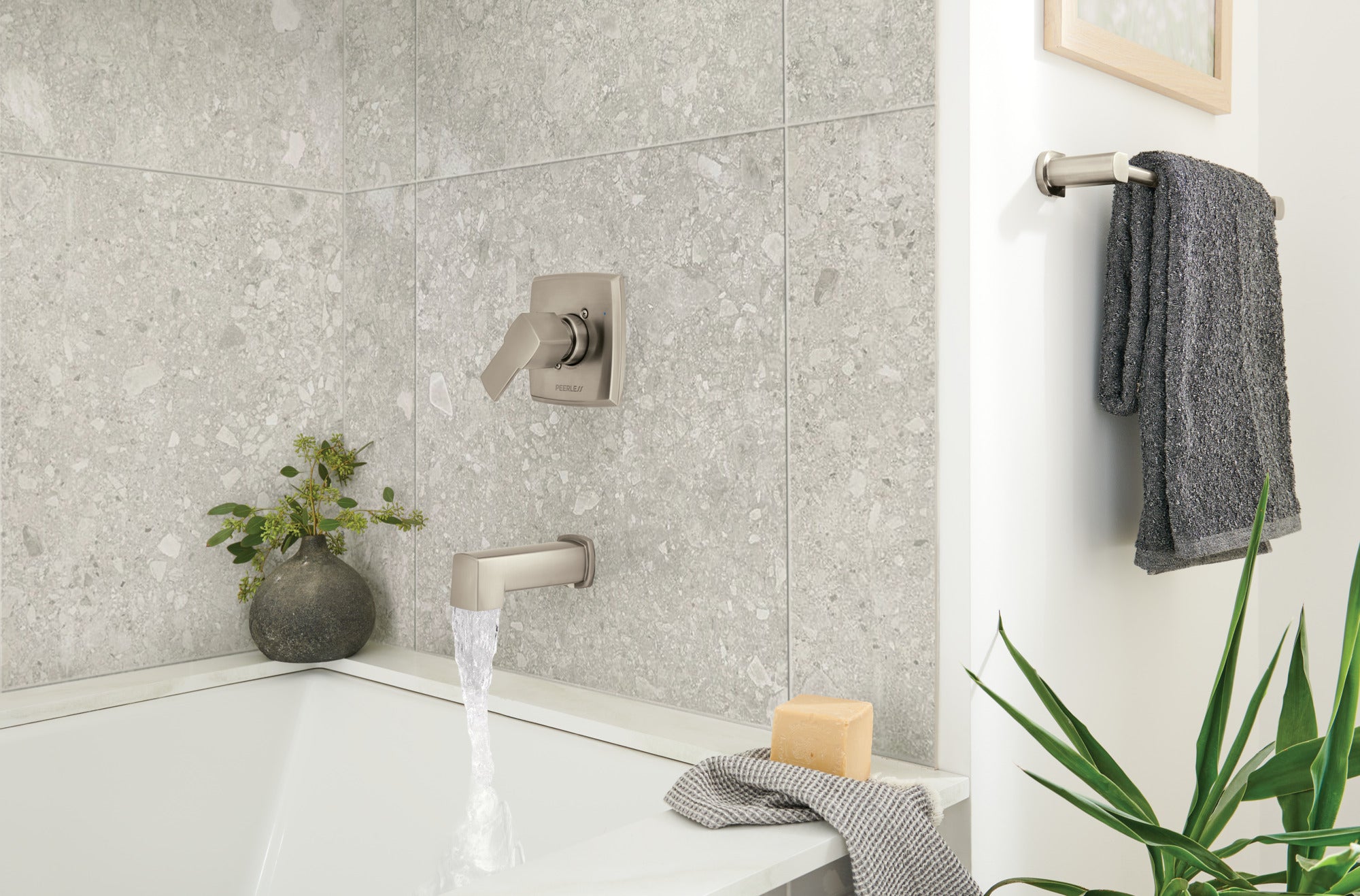 Peerless Ezra® Tub Only Trim Kit