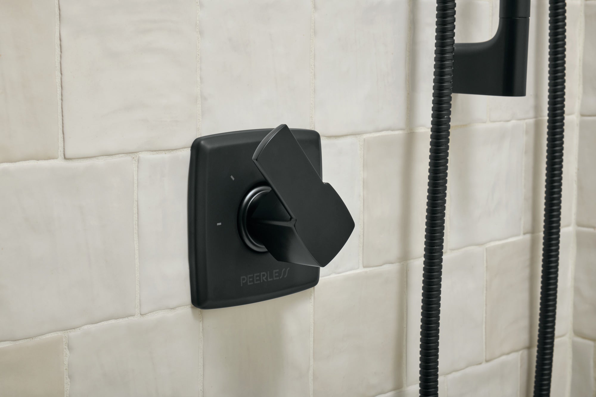 Peerless Ezra® In-Wall Diverter Trim