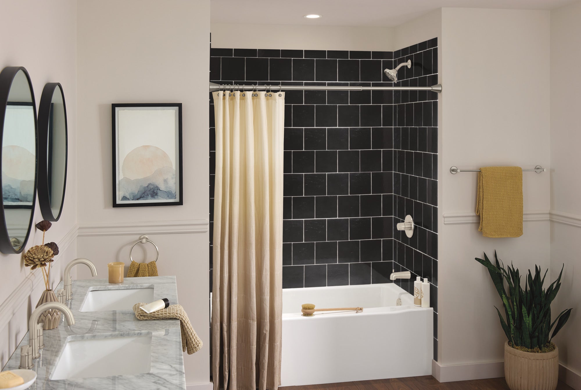 Peerless Flute™ Tub and Shower Trim Kit