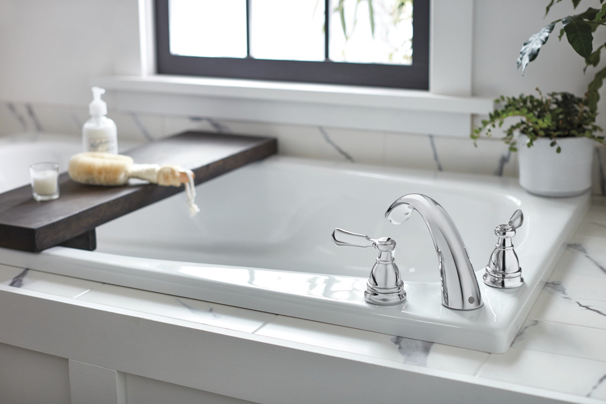 Peerless Elmhurst® Roman tub trim kit