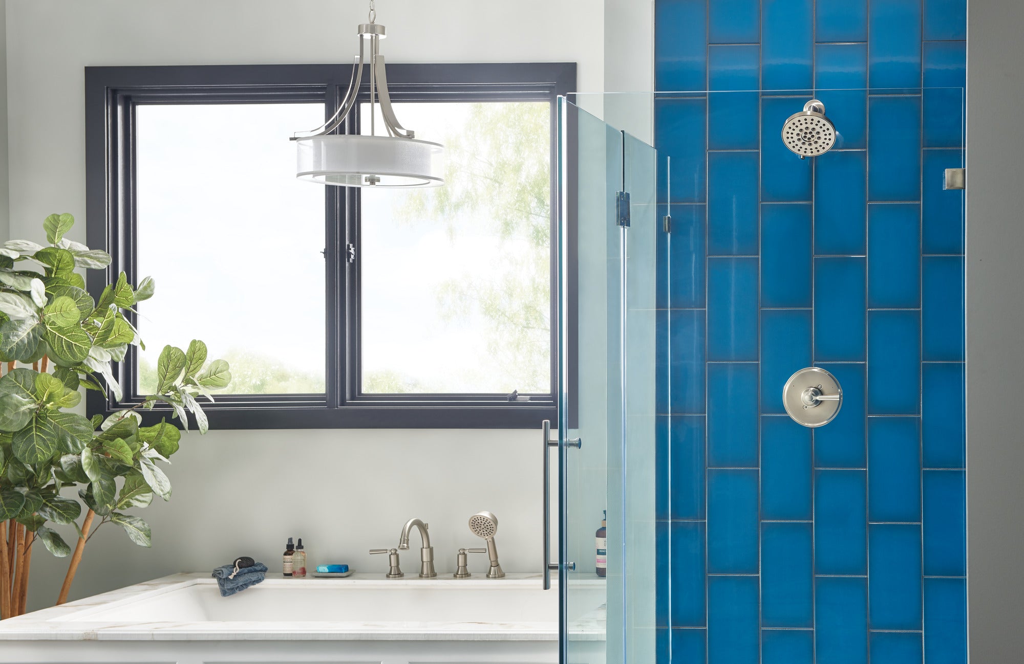 Peerless Westchester® Roman Tub Trim Kit with Hand Shower