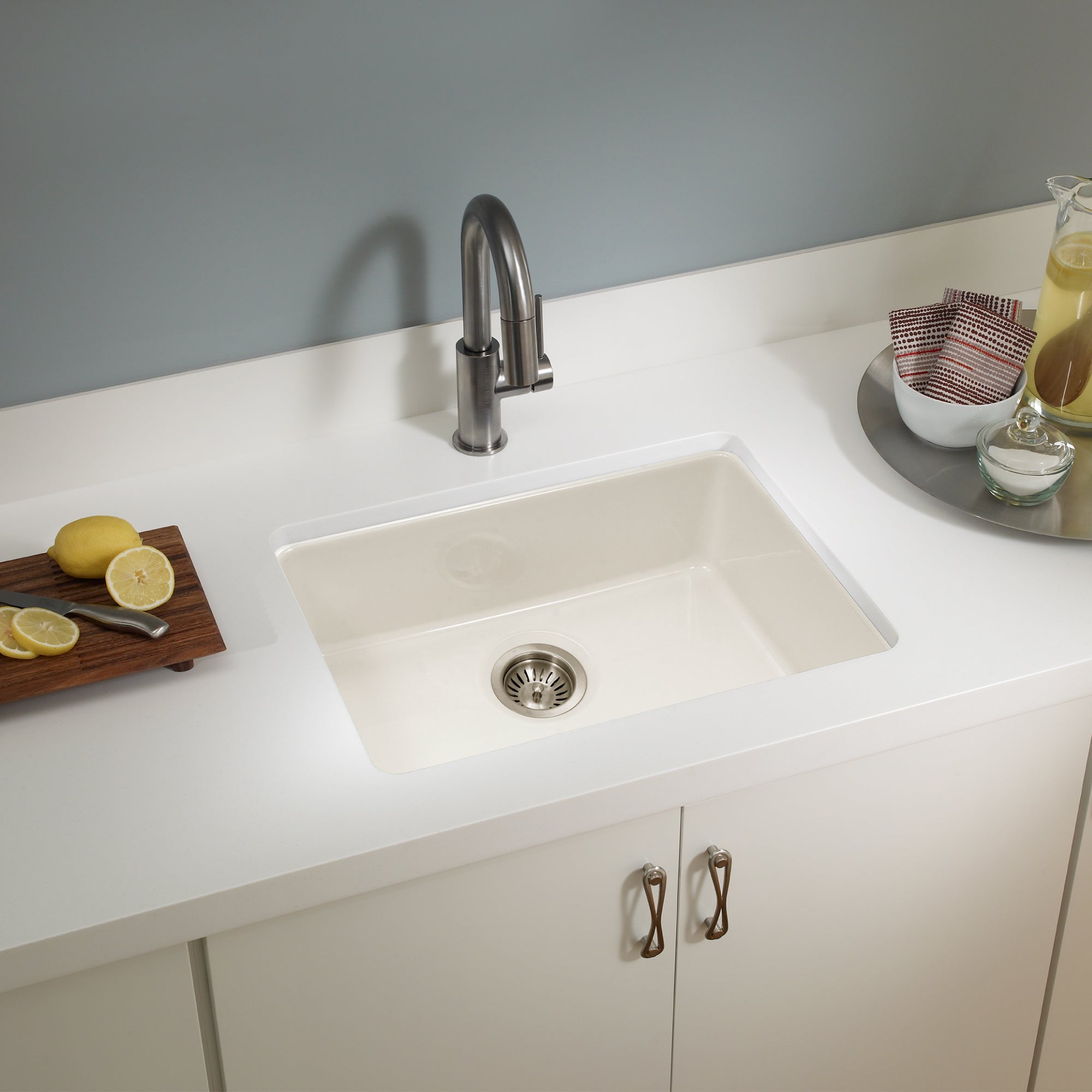 Houzer Platus 24" Fireclay Undermount Single Bowl Kitchen Sink