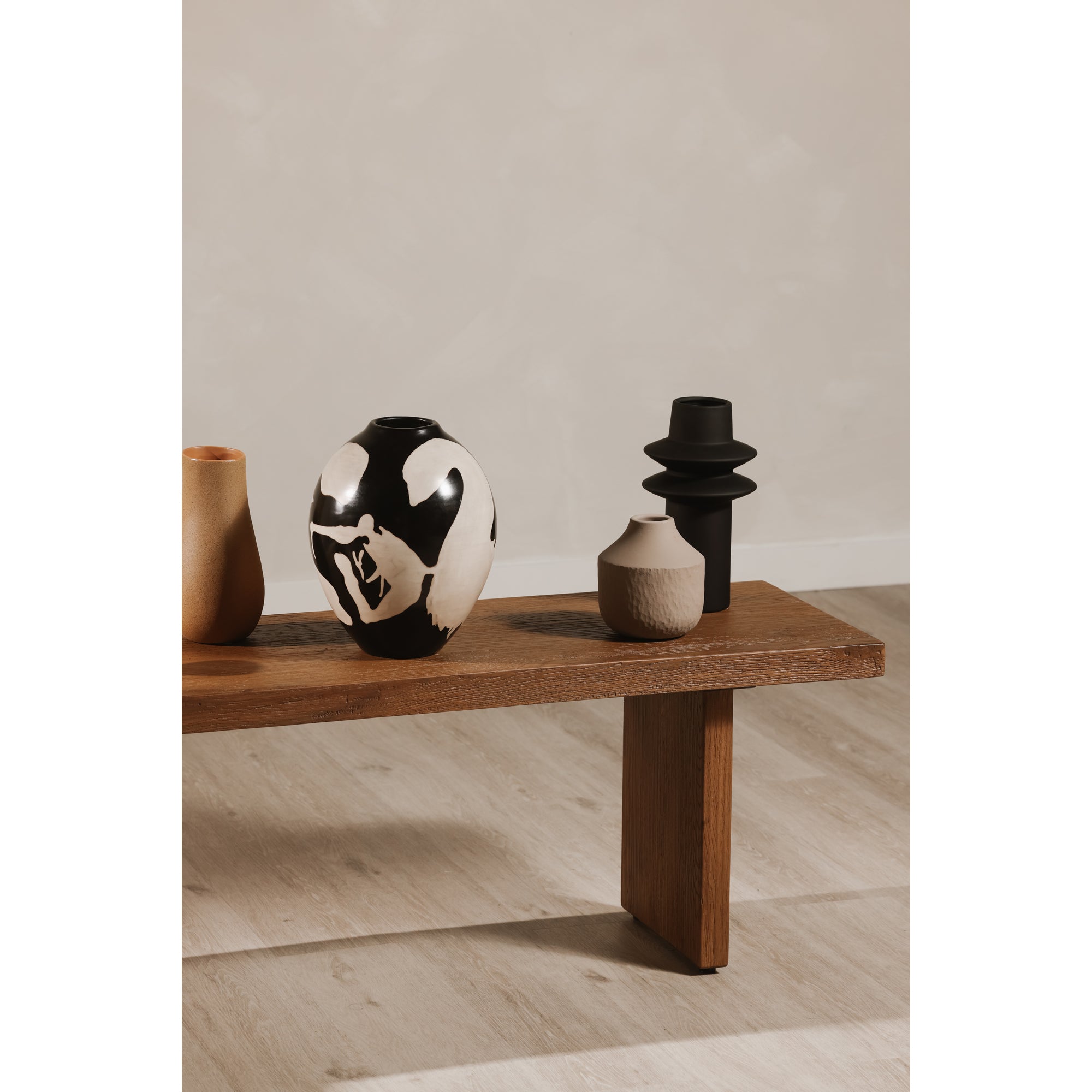 Moes Koshi Bench Sandblasted Amber Oak QM-1005-29-0