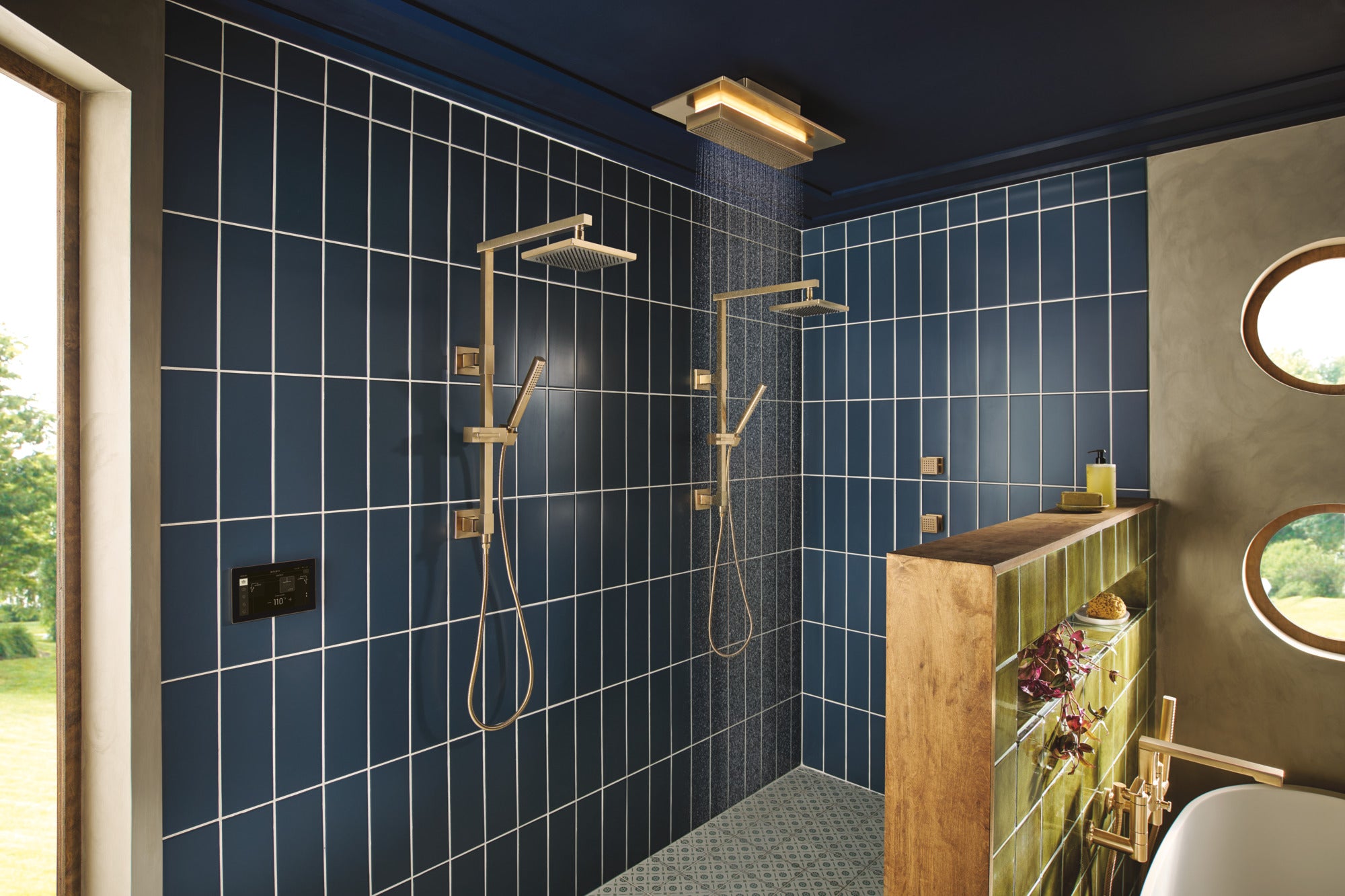 Brizo Essential™ Shower Touch-Clean® Square Body Spray