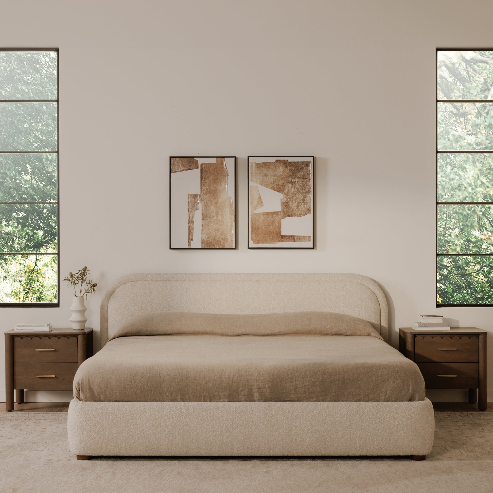 Moes Colin Queen Bed Oatmeal RN-1146-34-0