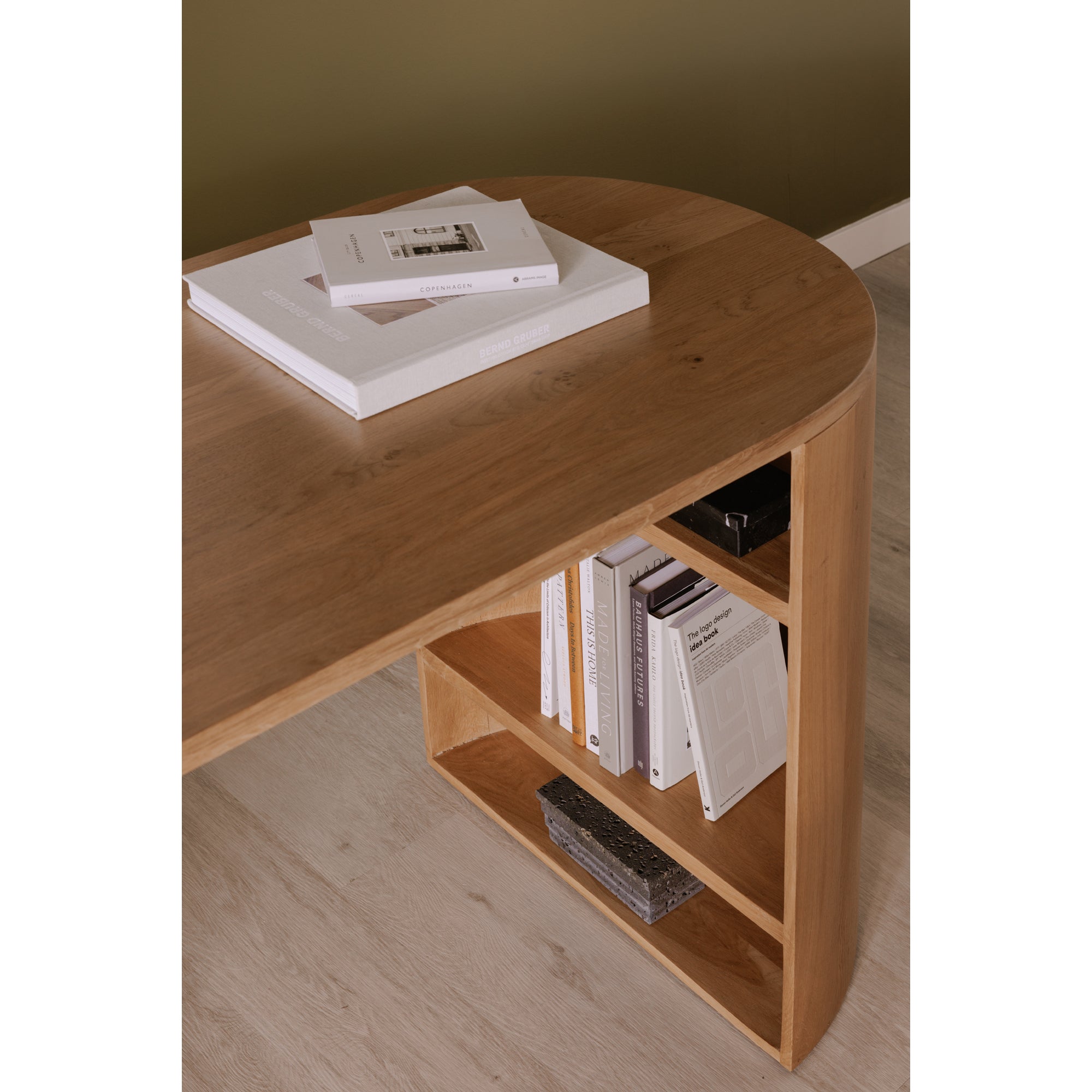 Moes Theo Desk Natural RP-1047-24