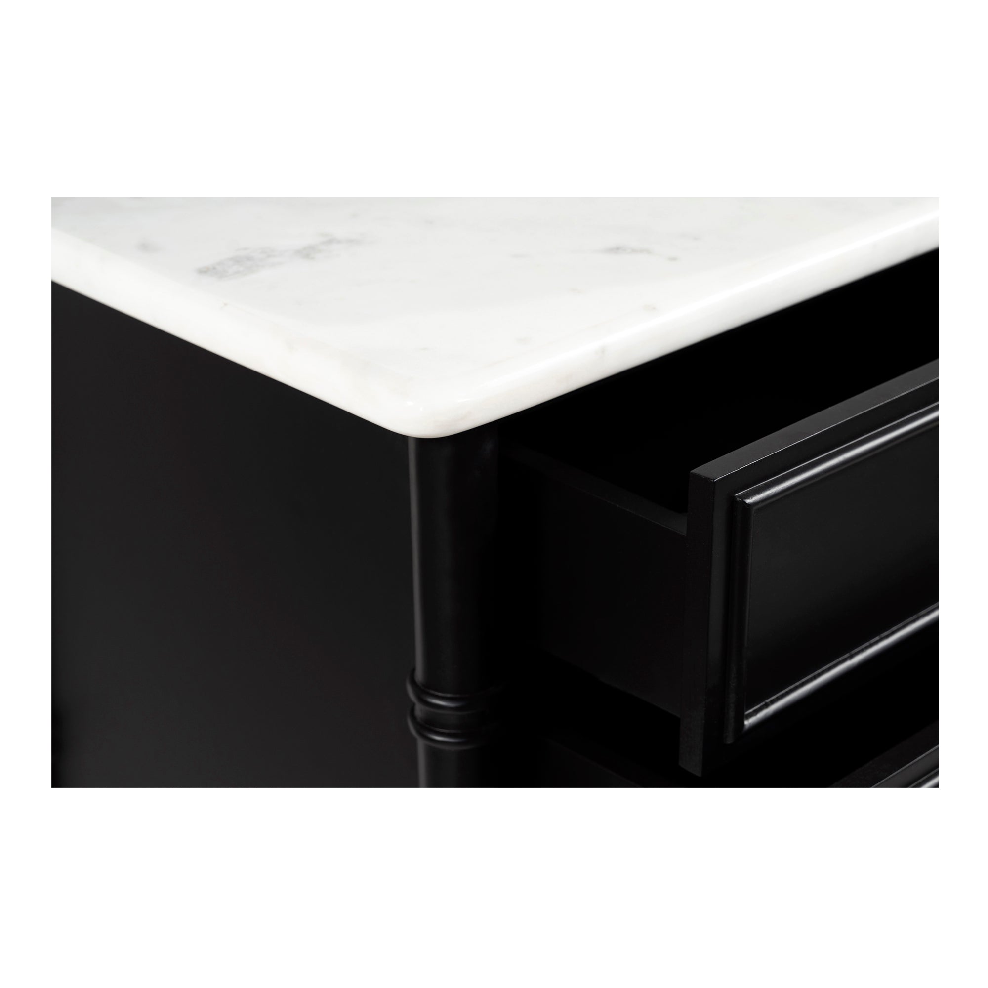 Moes Eleanor 5 Drawer Chest Black RP-1060-02
