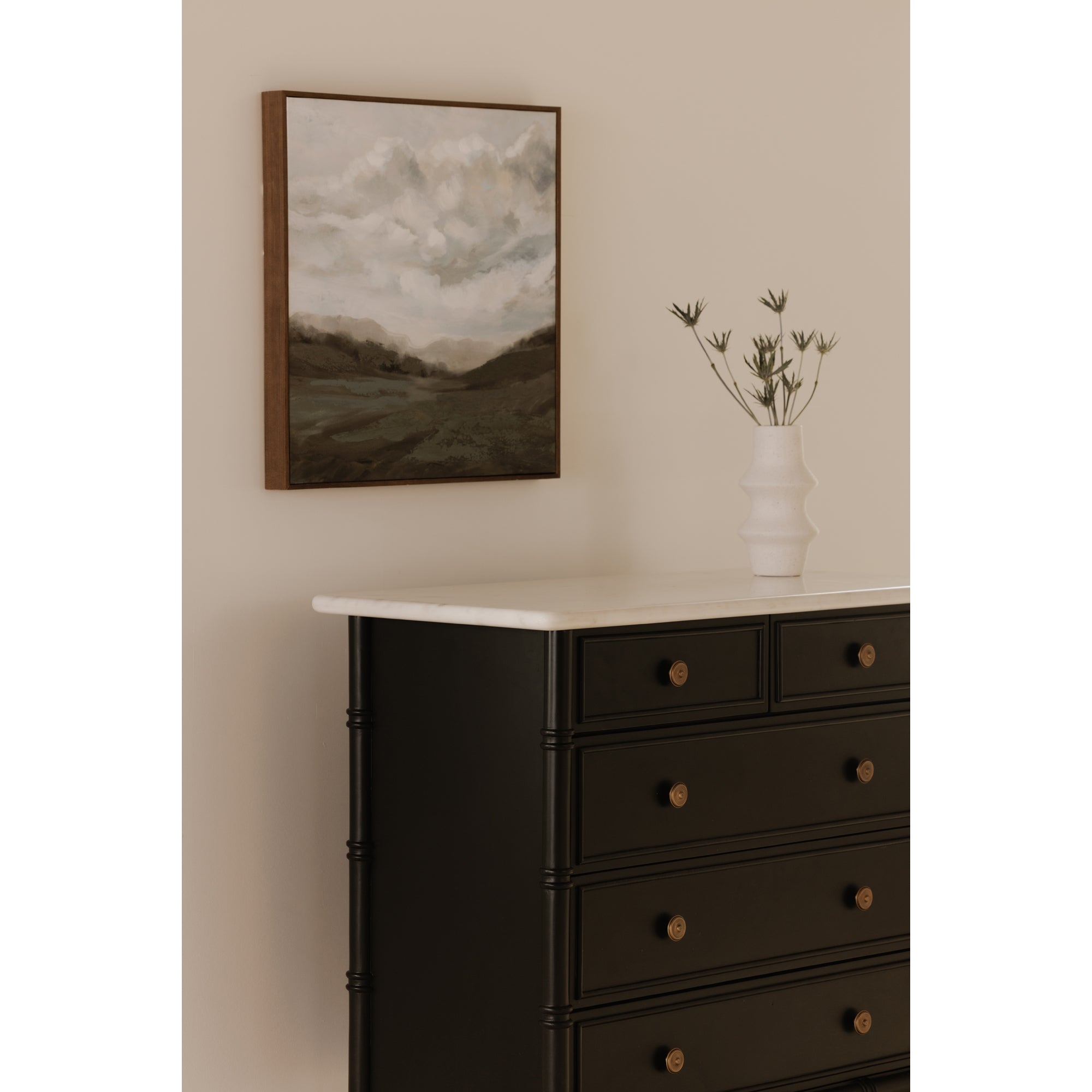 Moes Eleanor 5 Drawer Chest Black RP-1060-02