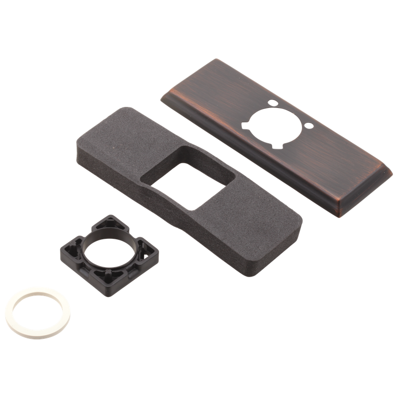 Delta Dryden™ Escutcheon - 3 Hole - 1H Bathroom